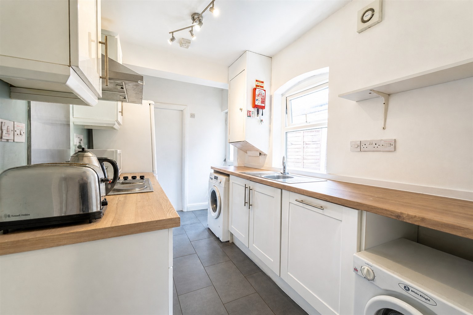 Heeley Road, Birmingham, B29