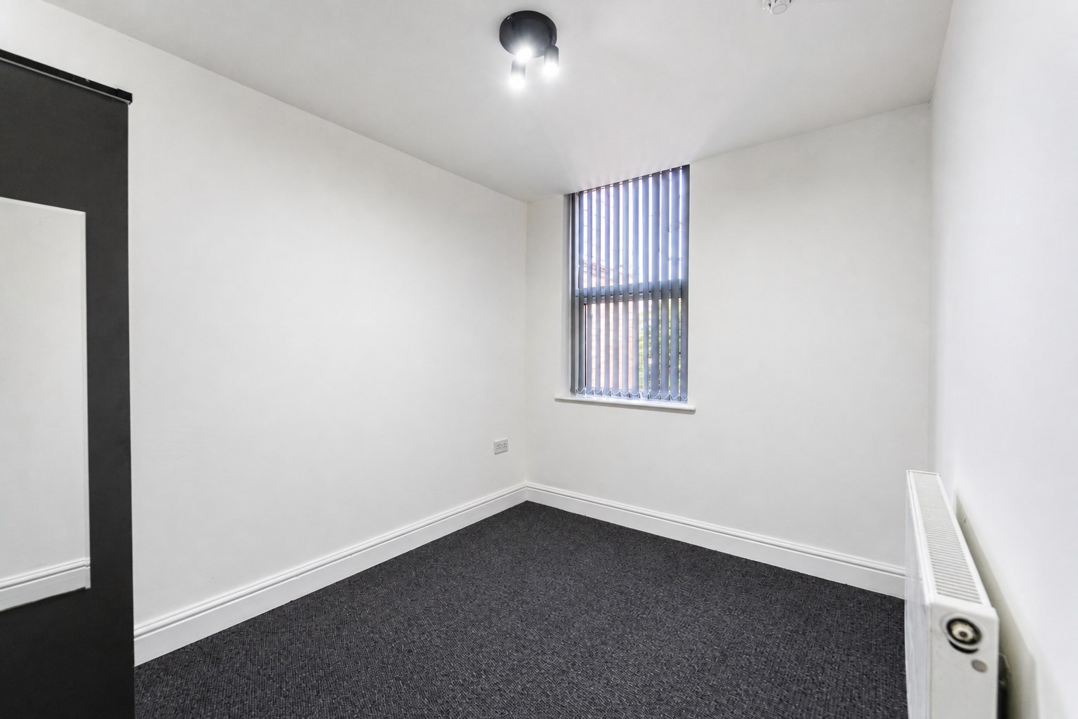 Heeley Road, Birmingham, B29