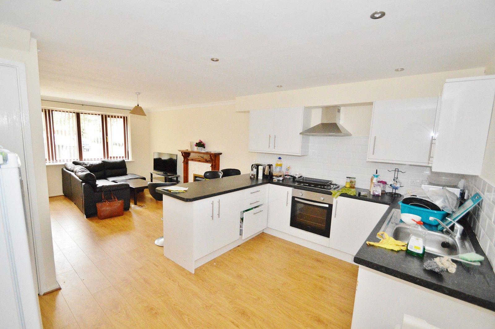 Heeley Road, Birmingham, B29