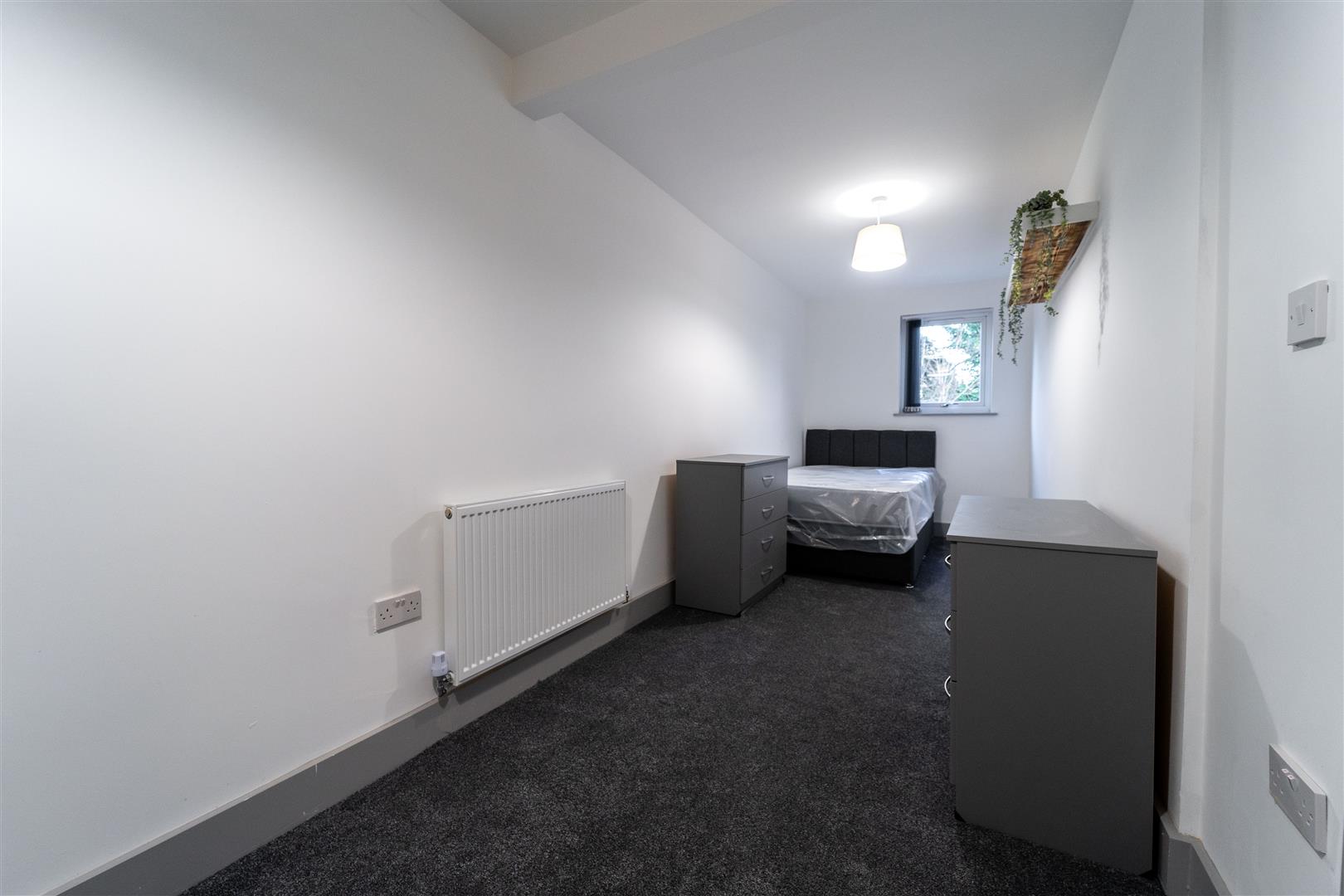 Heeley Road, Birmingham, B29