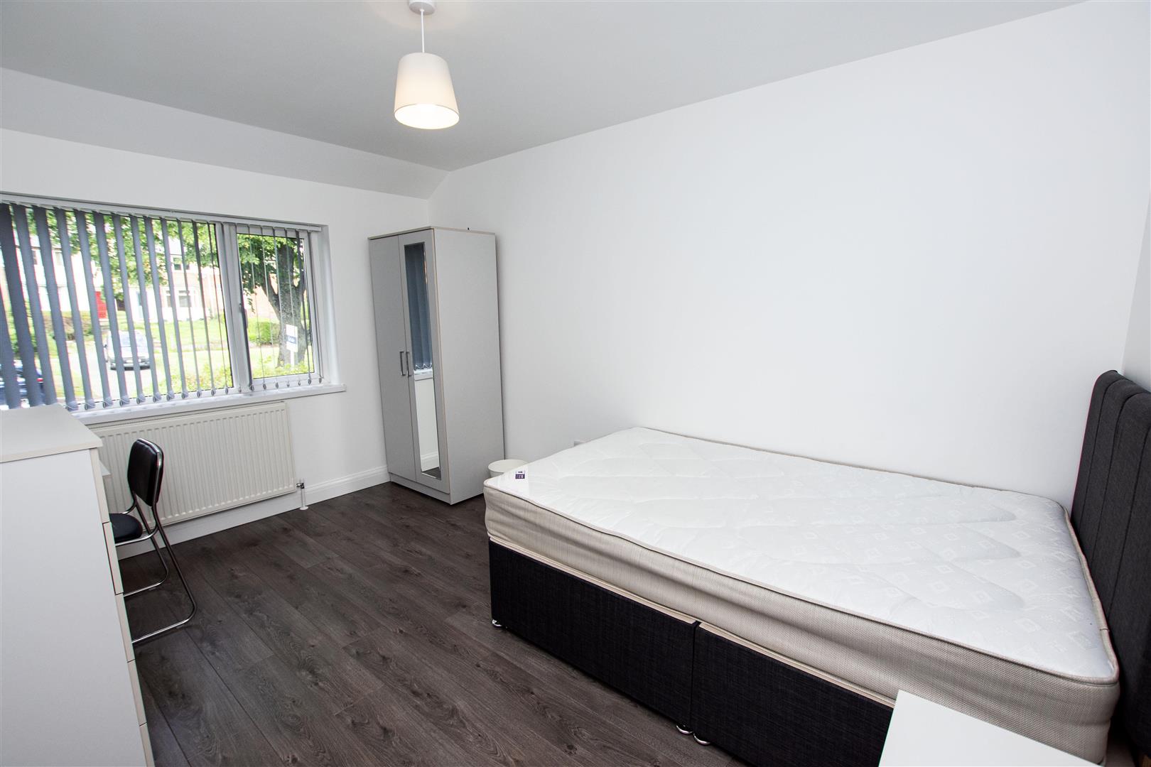 Quinton Road, Birmingham, B17