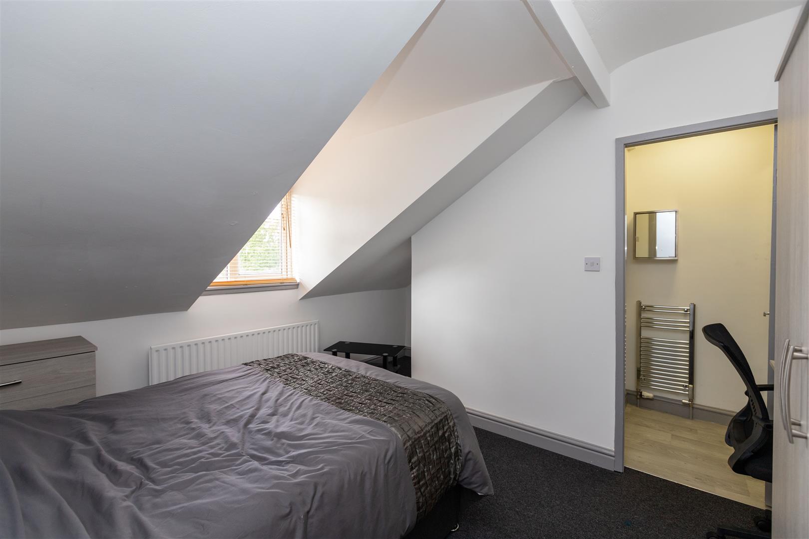 Harborne Lane, Birmingham, B29
