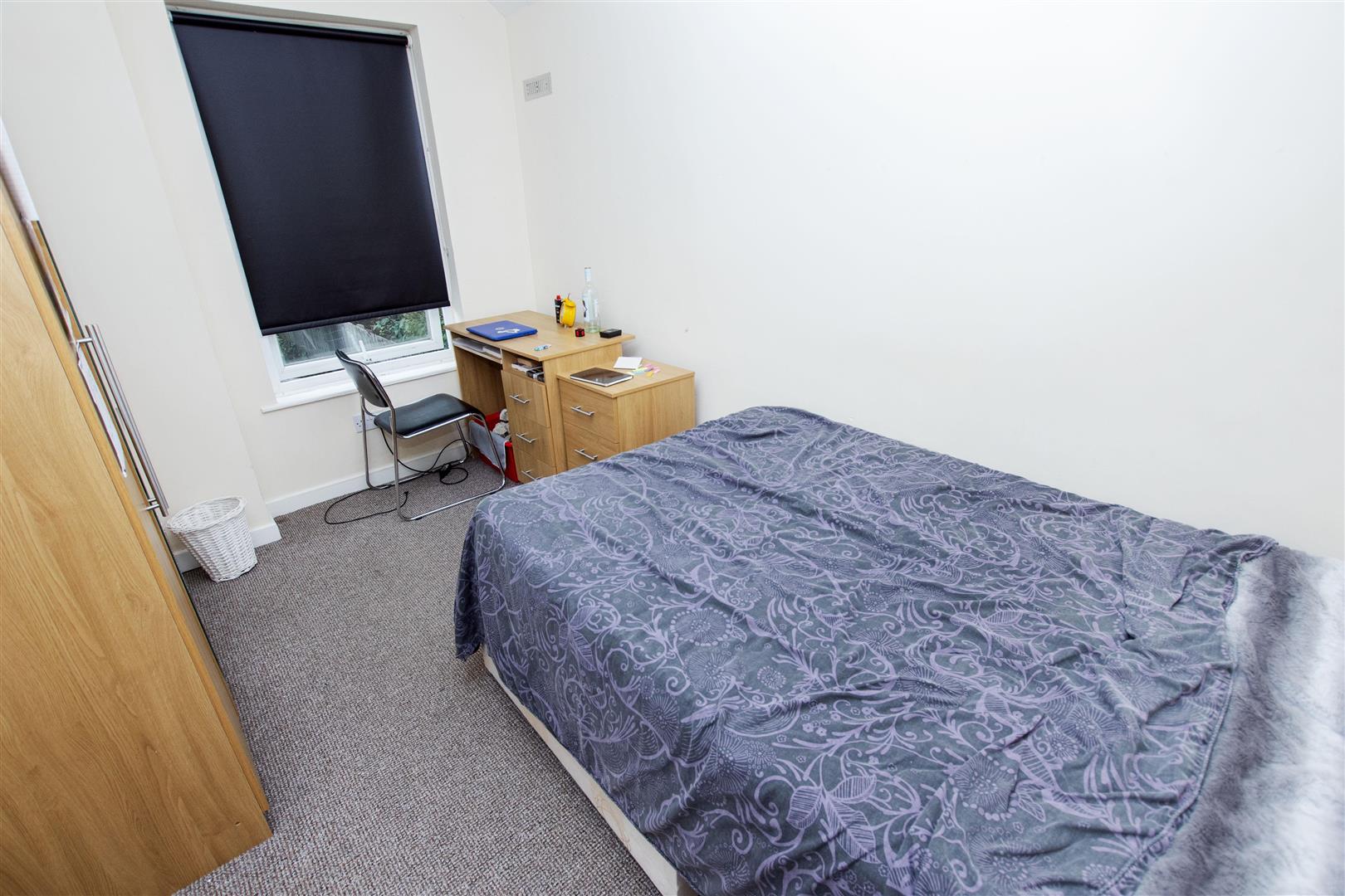 Heeley Road, Birmingham, B29