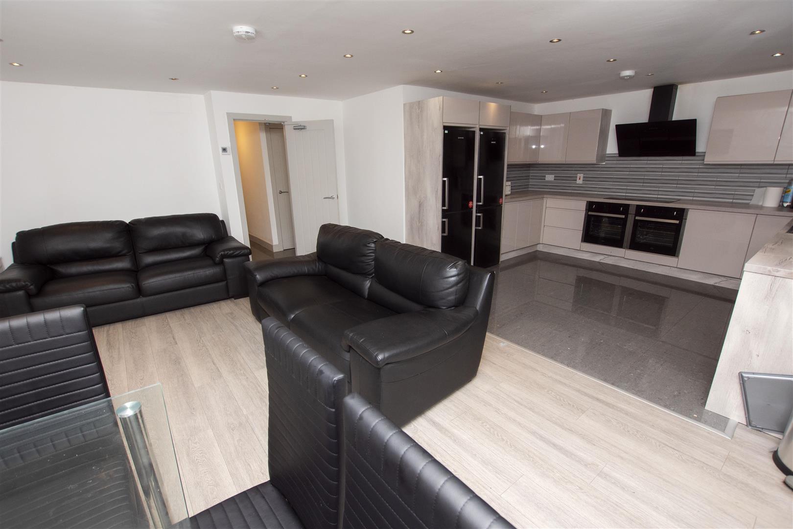 Heeley Road, Birmingham, B29