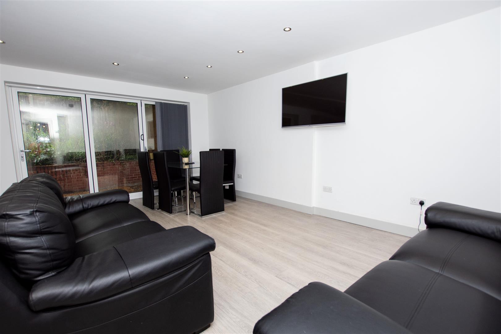 Heeley Road, Birmingham, B29