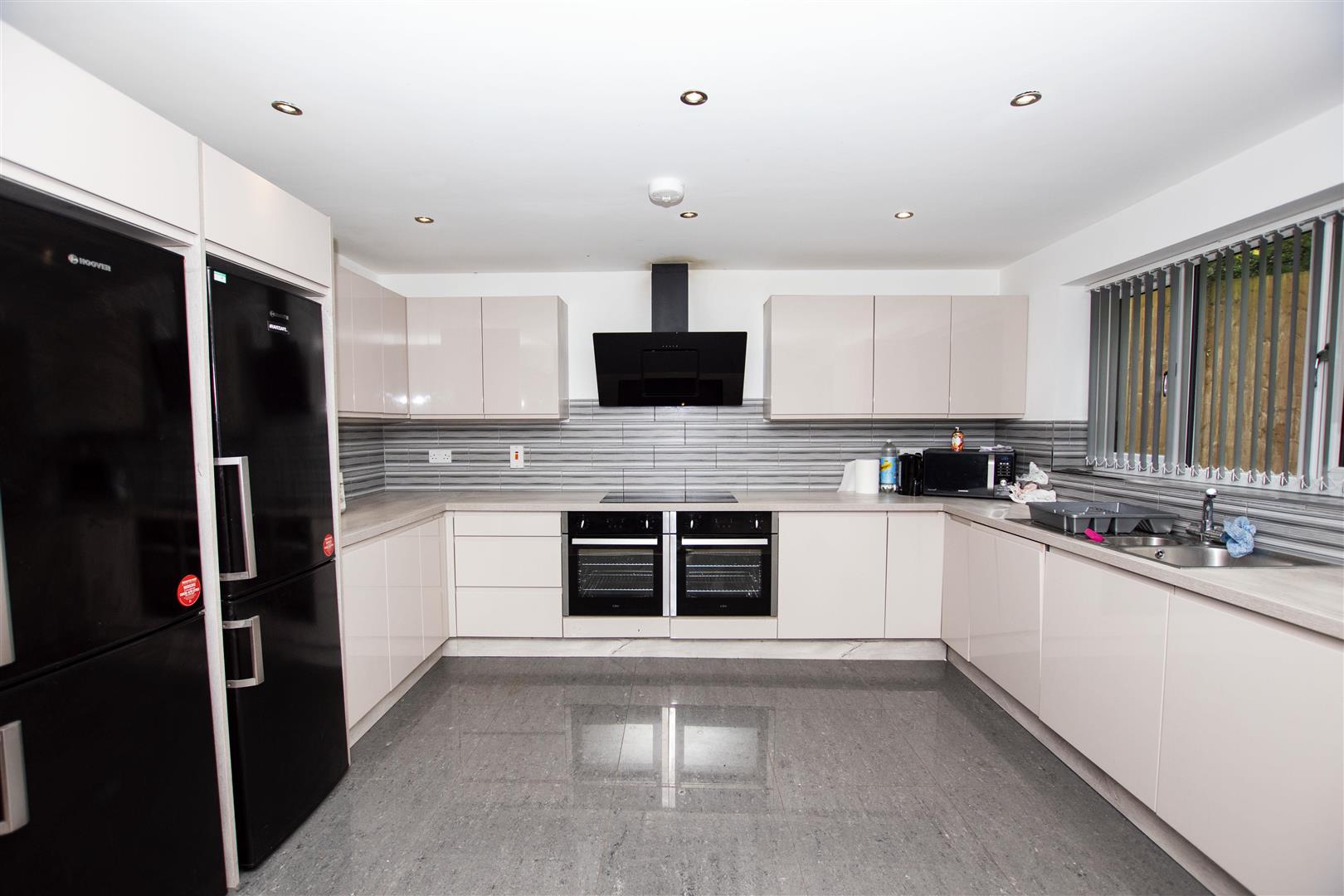 Heeley Road, Birmingham, B29