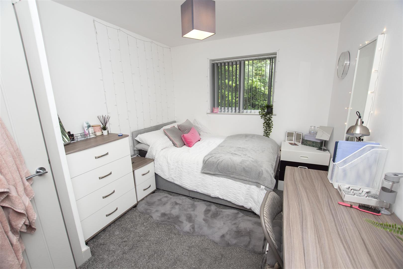 Heeley Road, Birmingham, B29