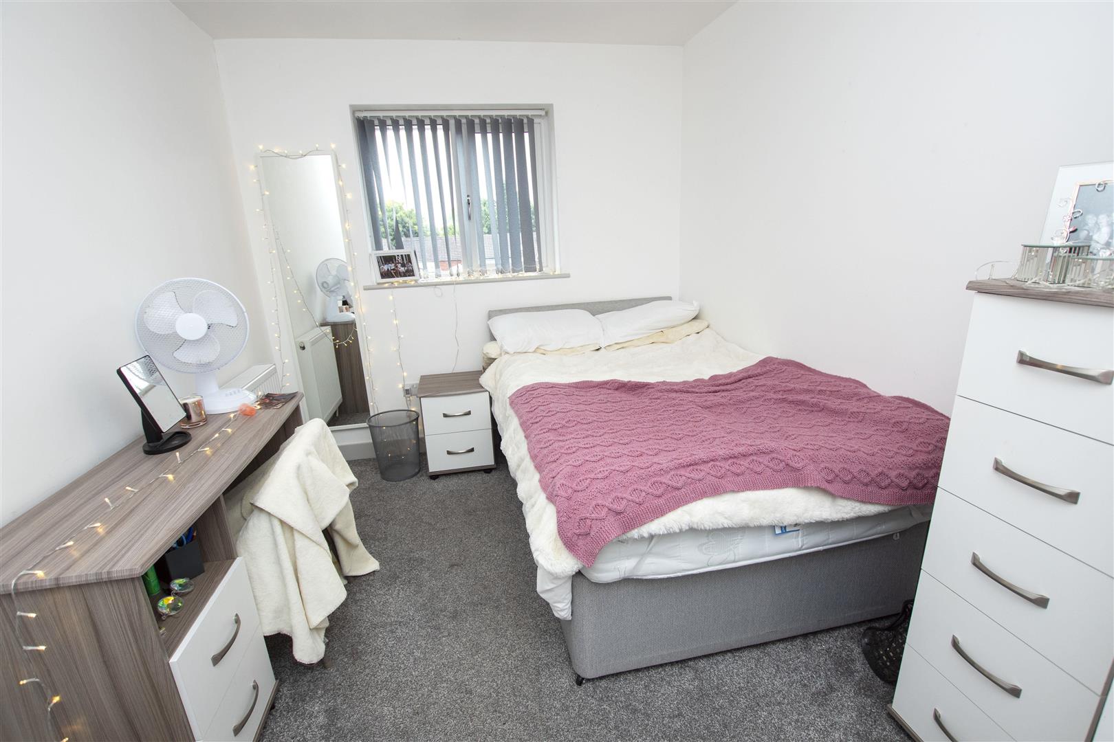 Heeley Road, Birmingham, B29