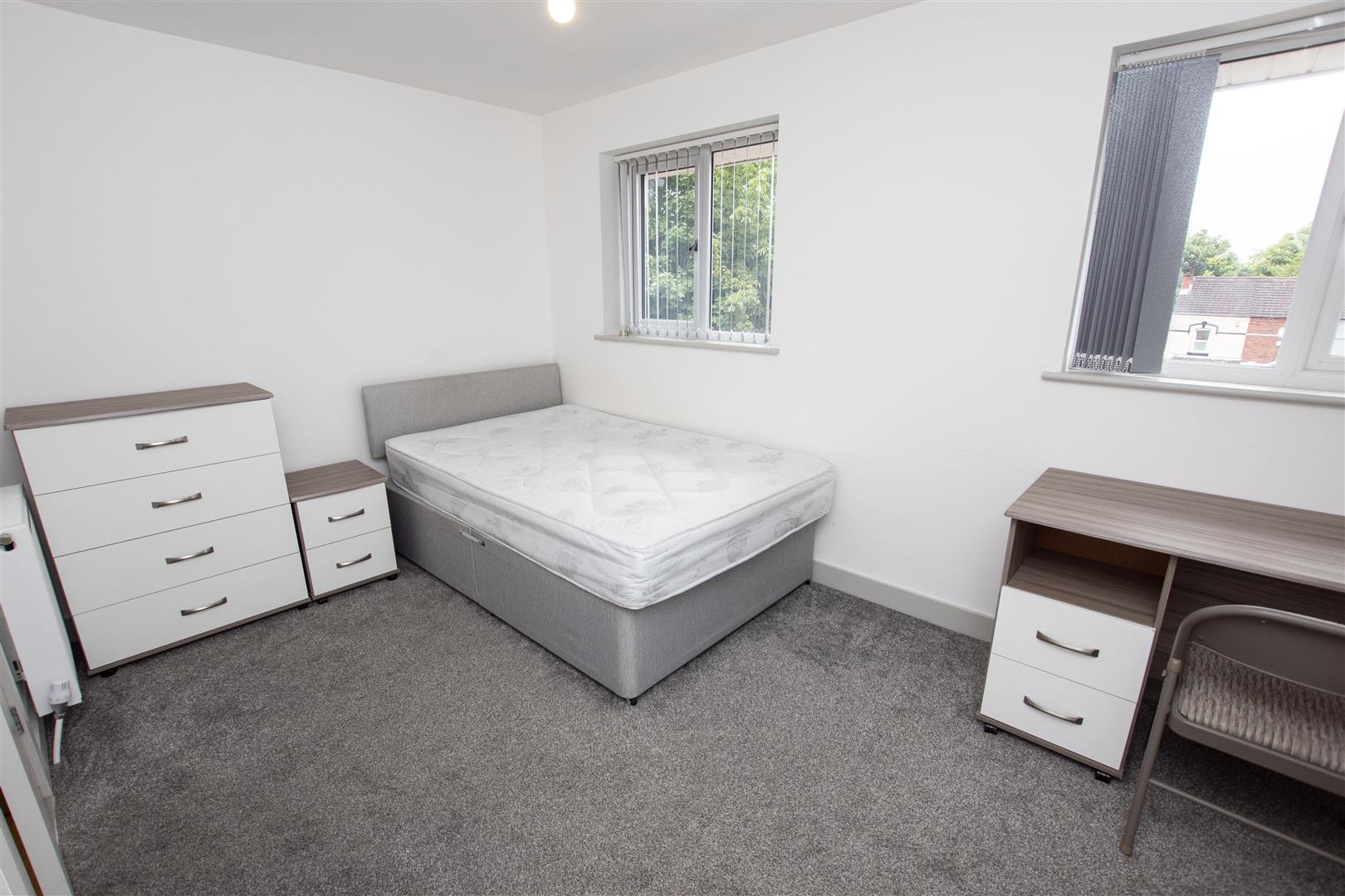 Heeley Road, Birmingham, B29