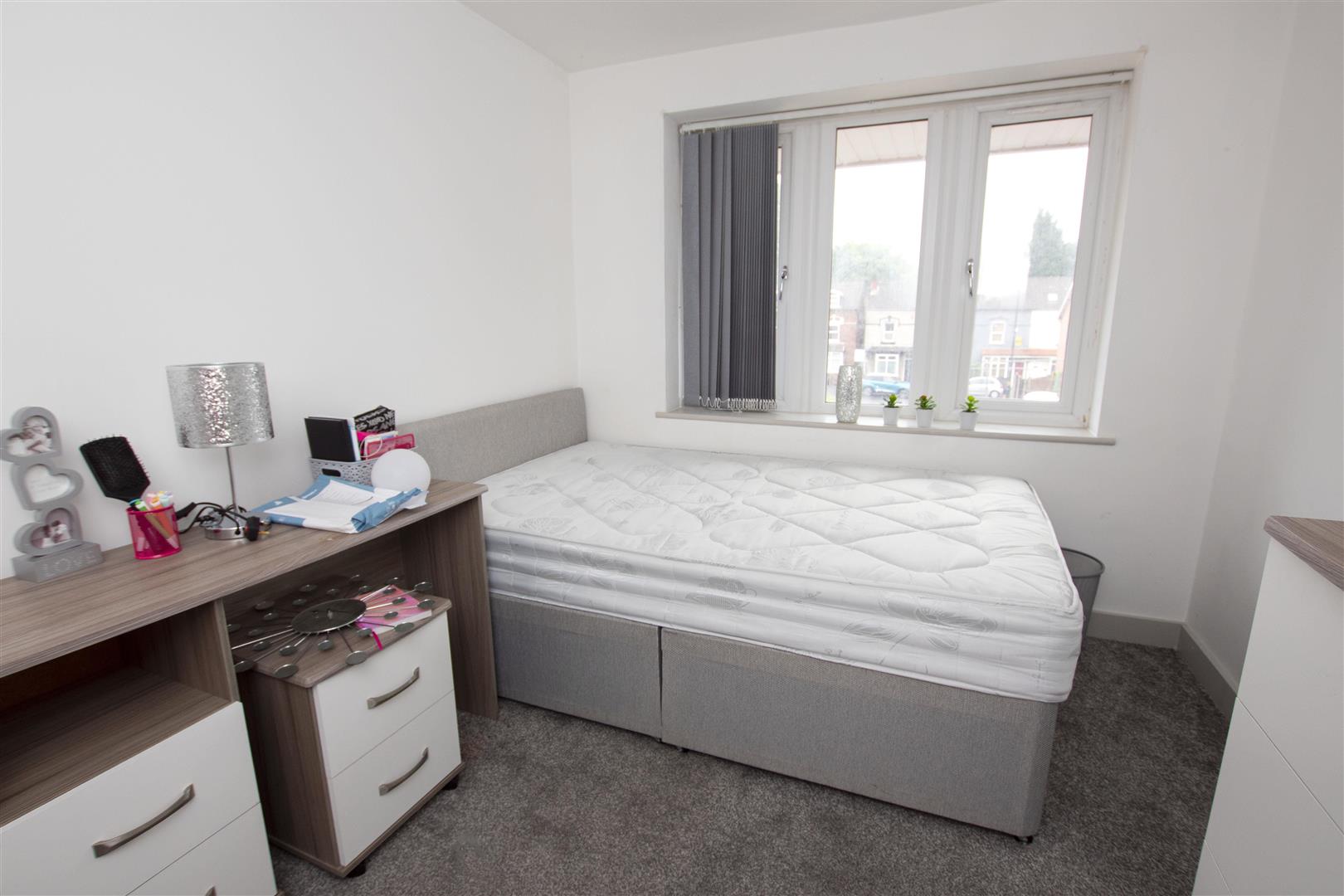 Heeley Road, Birmingham, B29