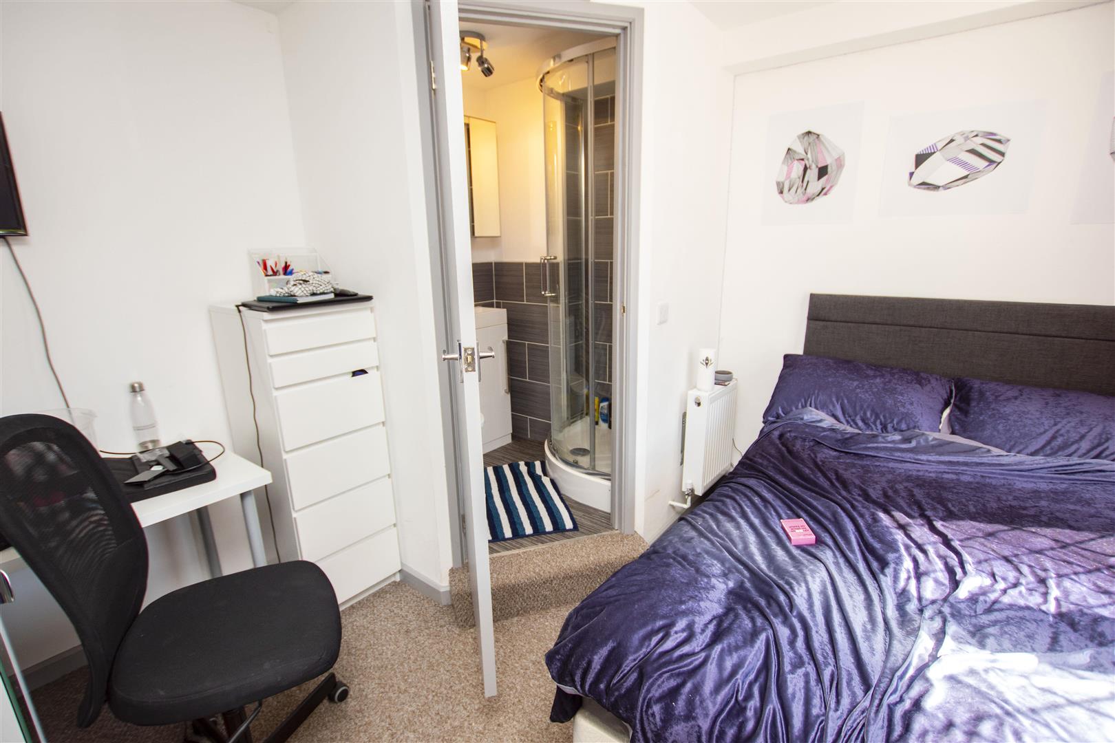 Heeley Road, Birmingham, B29