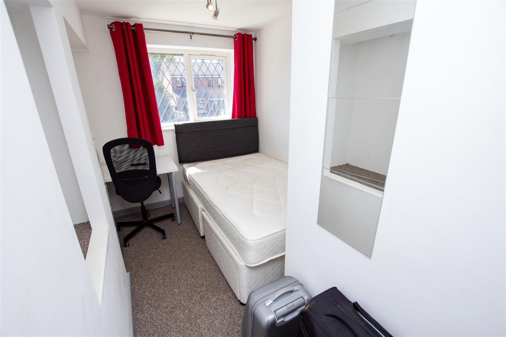 Heeley Road, Birmingham, B29