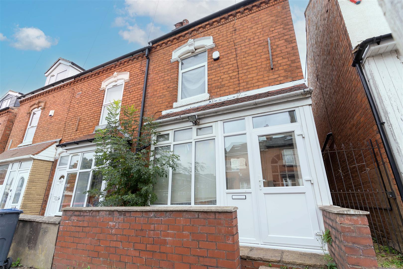 Heeley Road, Birmingham, B29