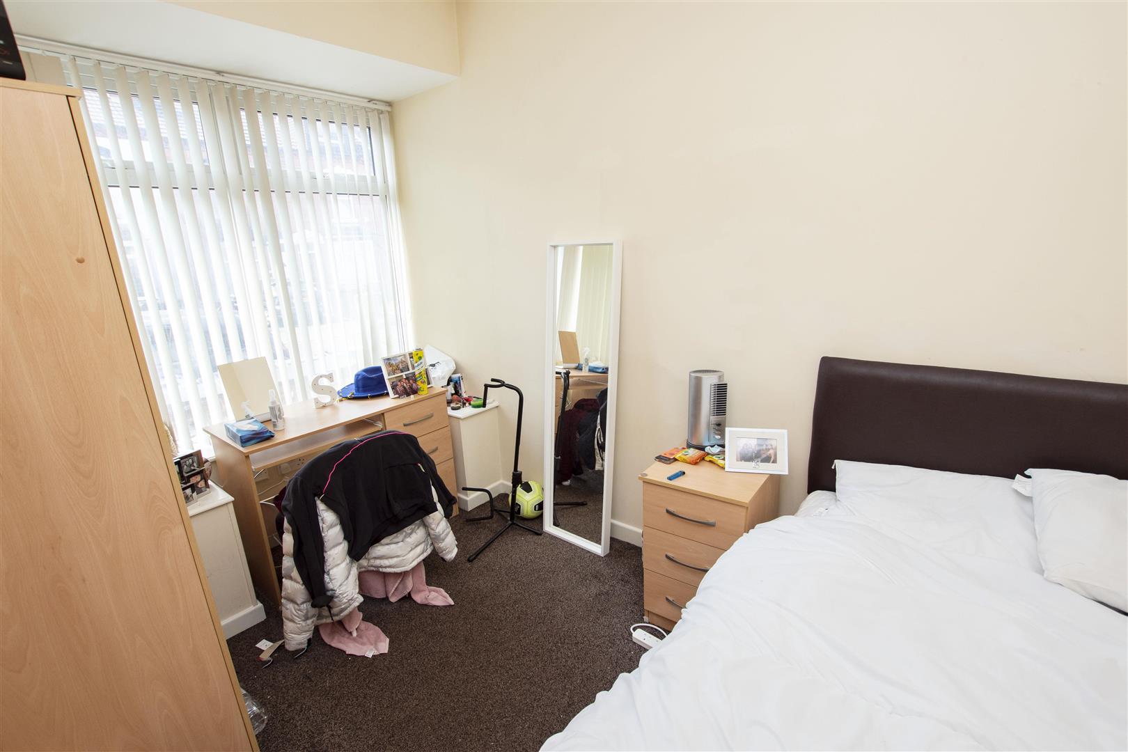 Heeley Road, Birmingham, B29