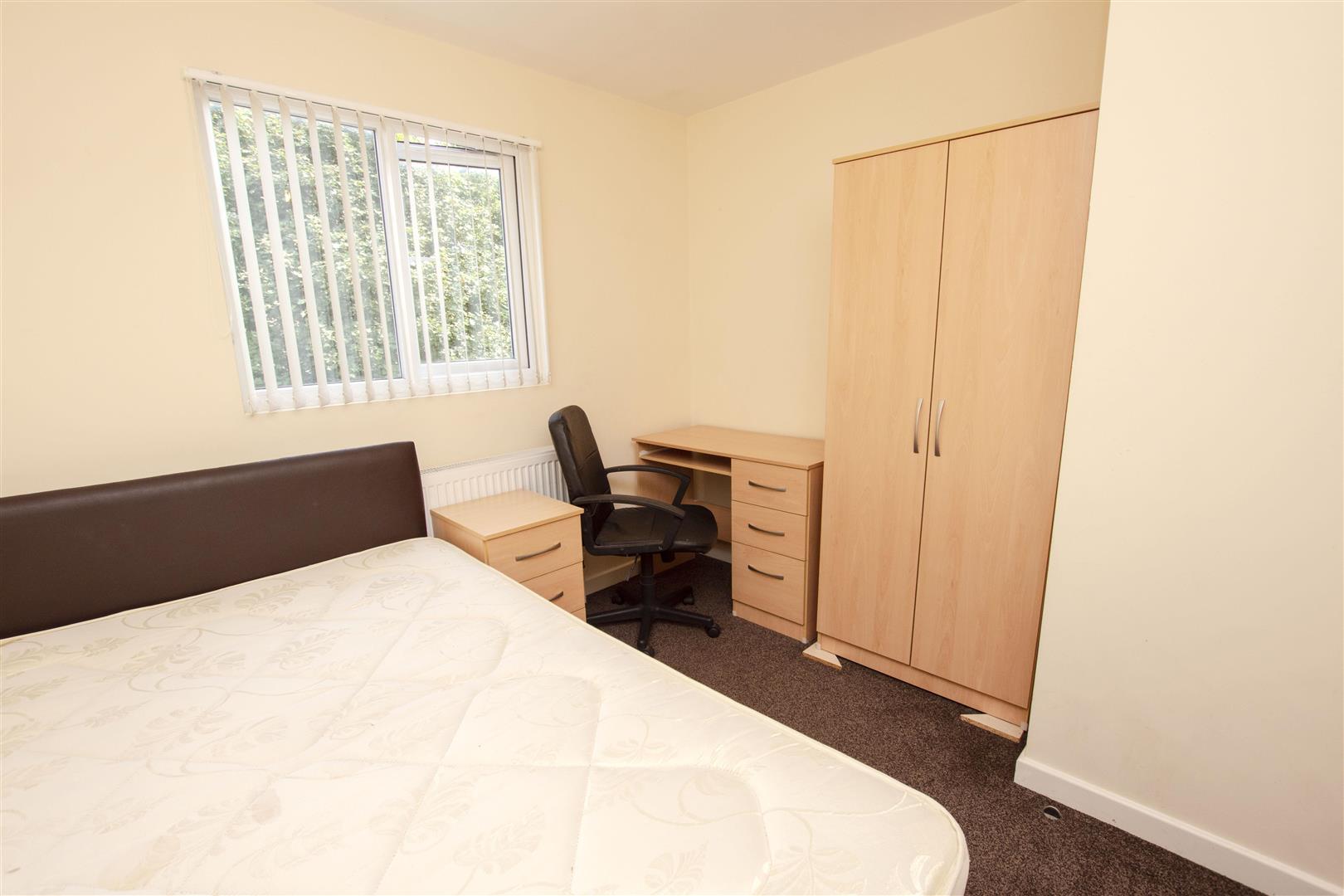 Heeley Road, Birmingham, B29