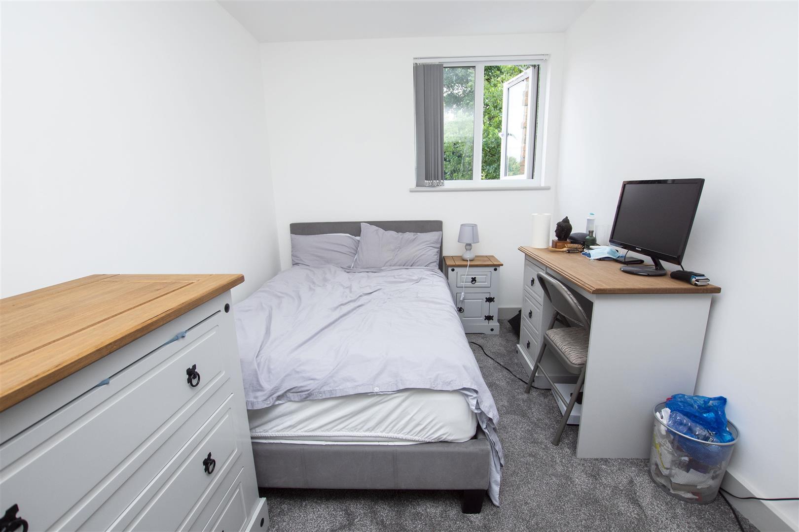 Raddlebarn Road, Birmingham, B29