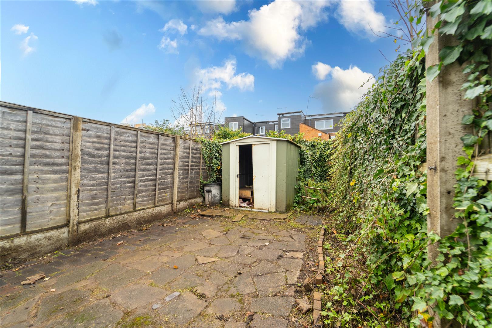 Luton Road, Birmingham, B29