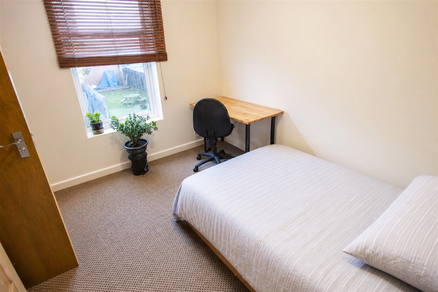 Raddlebarn Road, Birmingham, B29