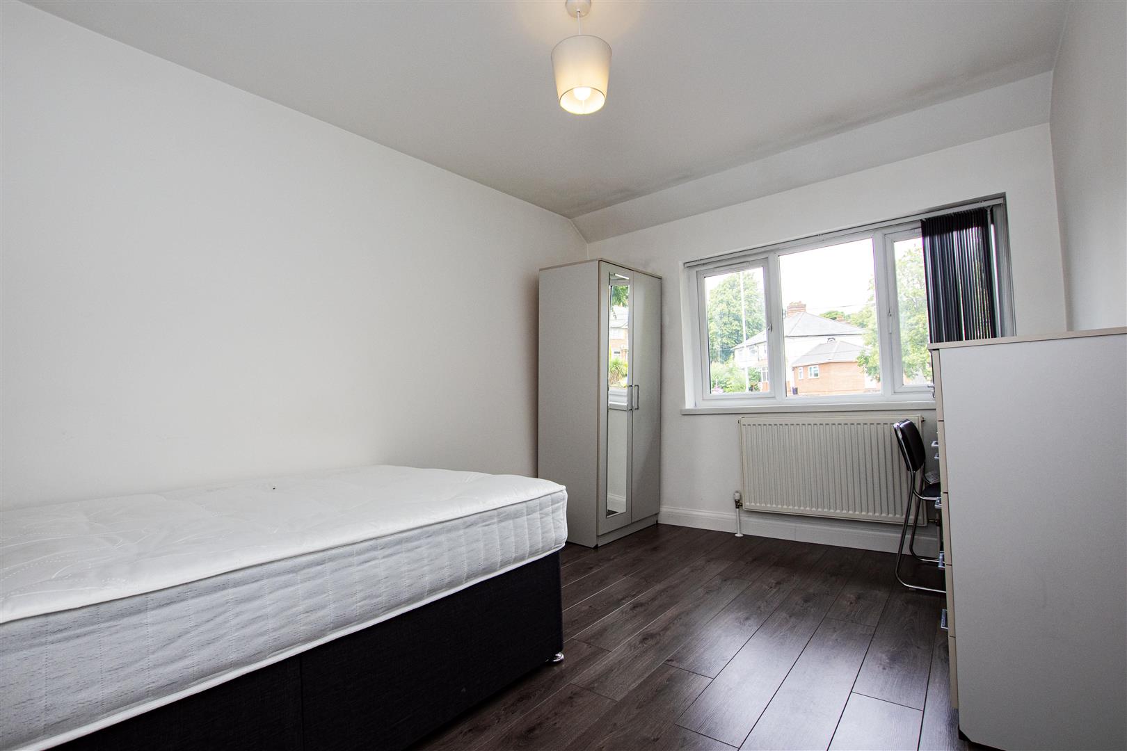 Quinton Road, Birmingham, B17