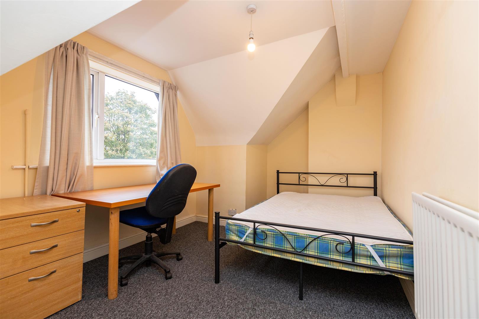 Raddlebarn Road, Birmingham, B29