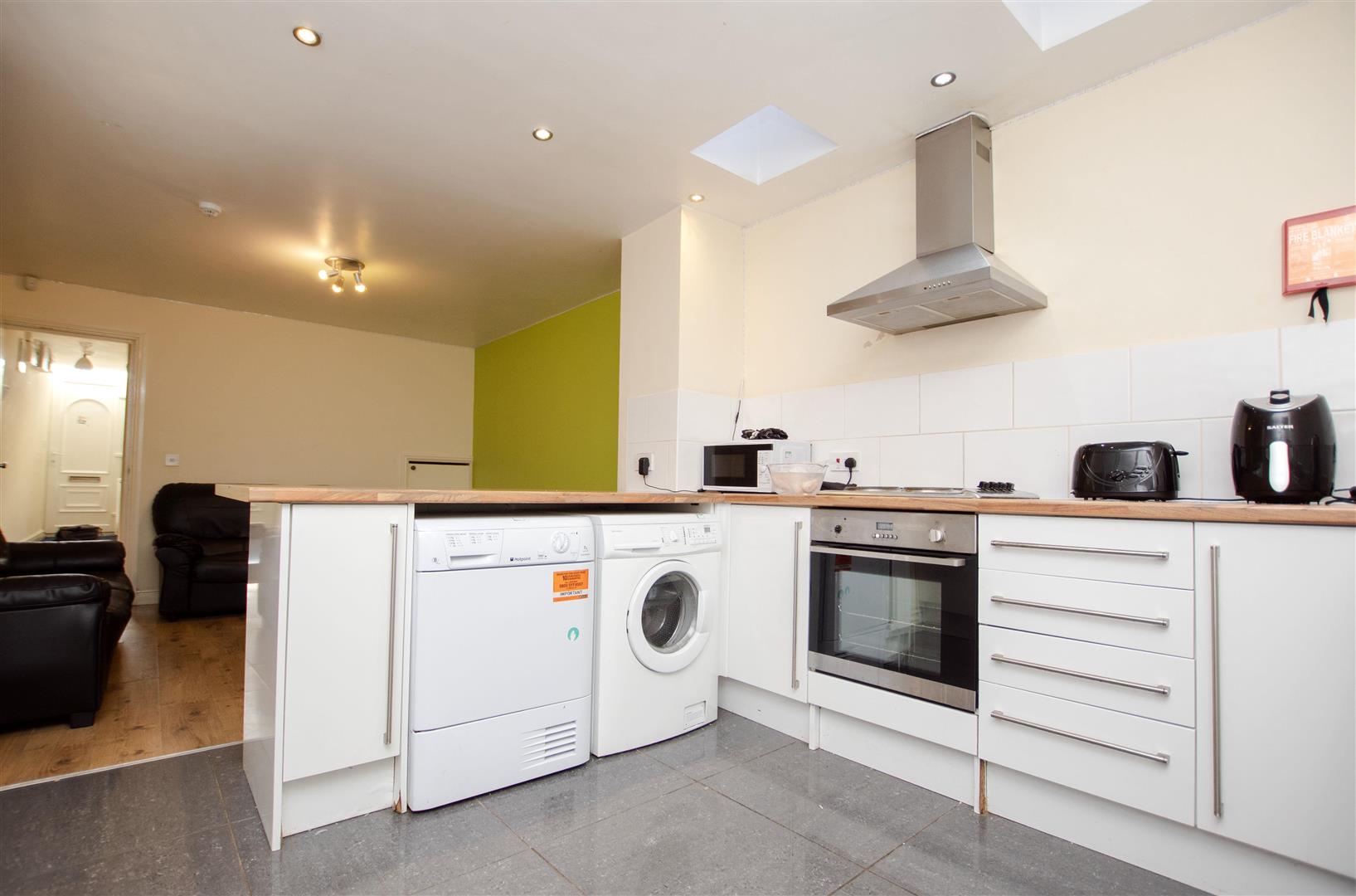 Heeley Road, Birmingham, B29