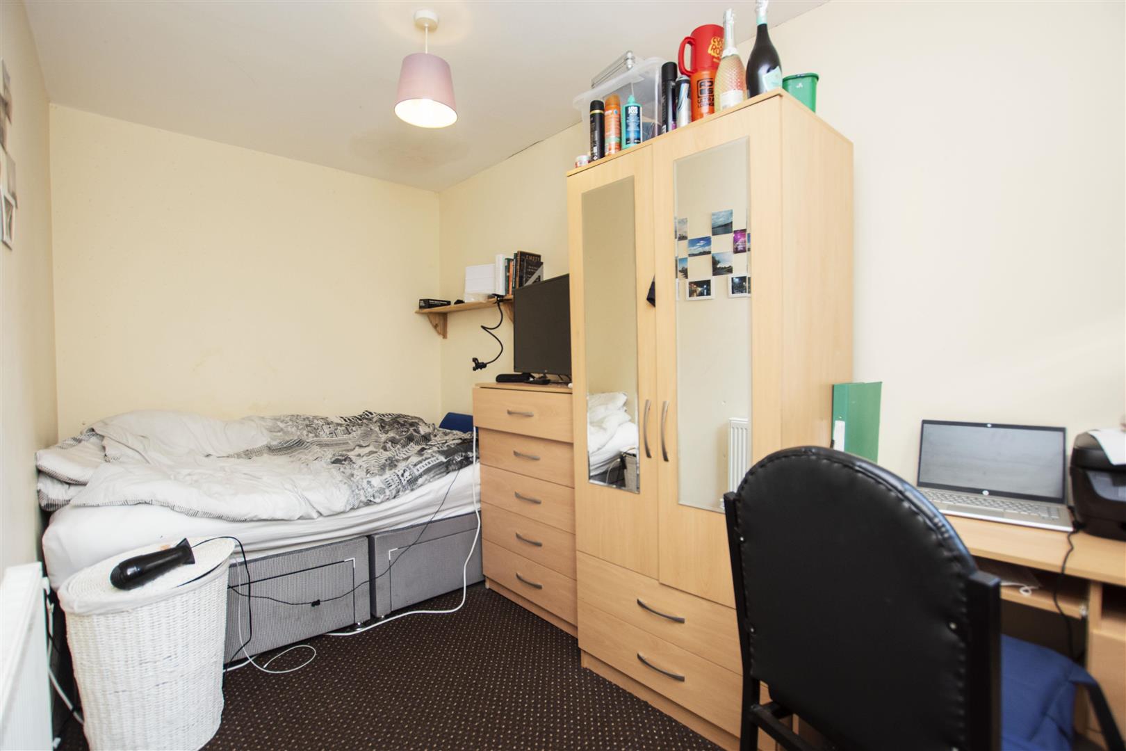 Heeley Road, Birmingham, B29