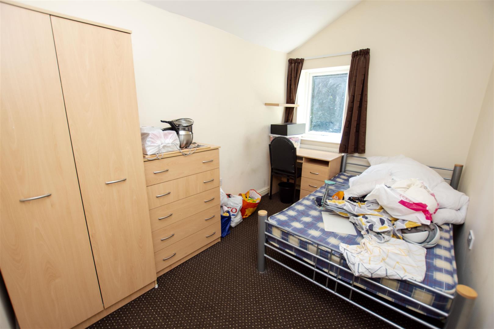 Heeley Road, Birmingham, B29