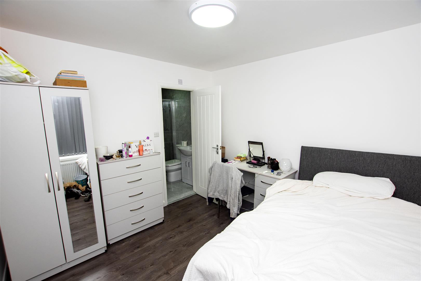 Poole Crescent, Birmingham, B17