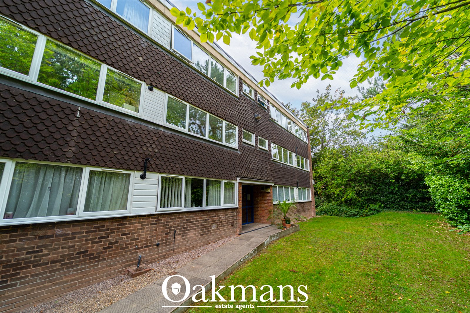 Cedarhurst, Birmingham, B32