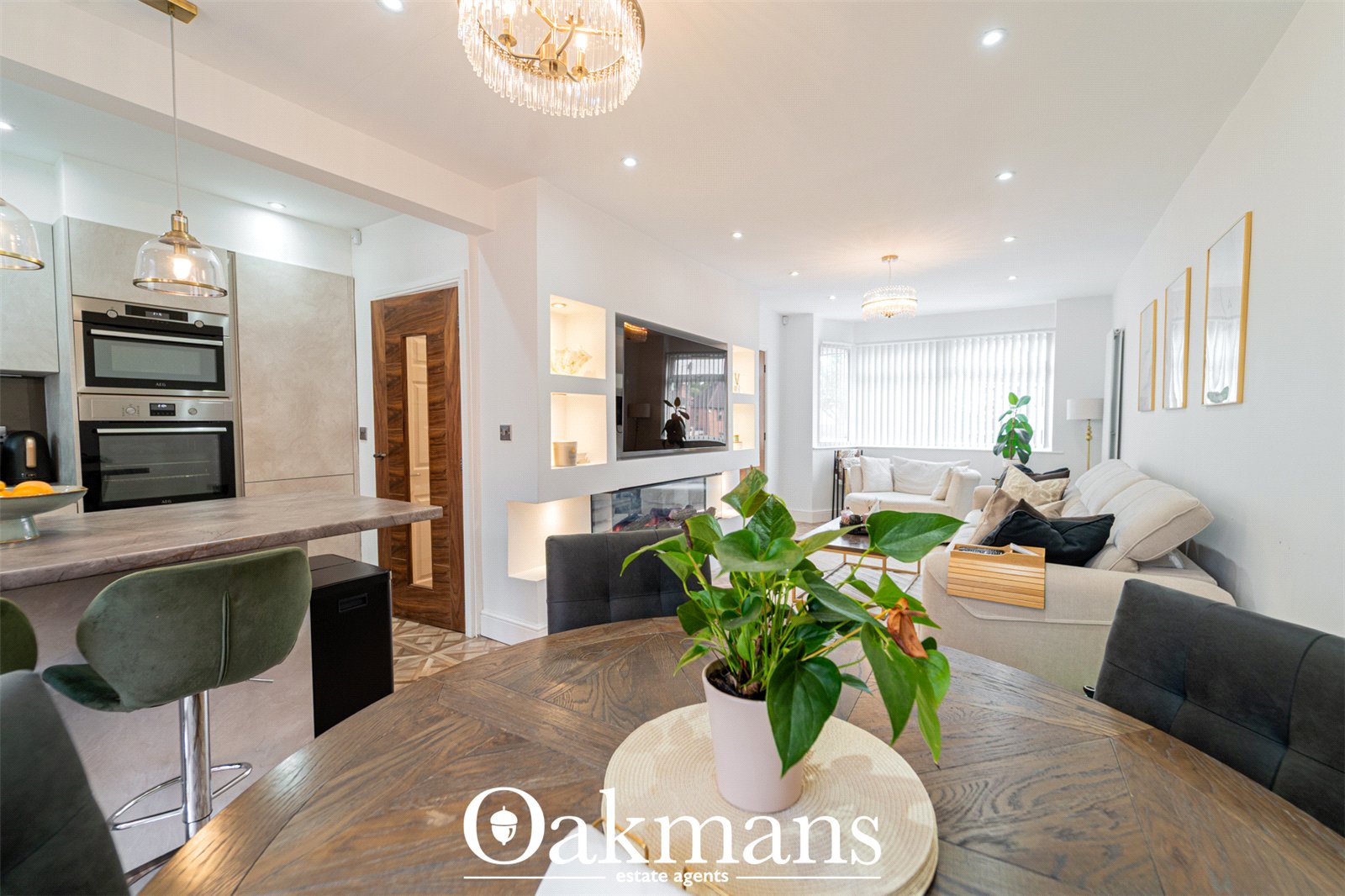 Max Road, Birmingham, B32