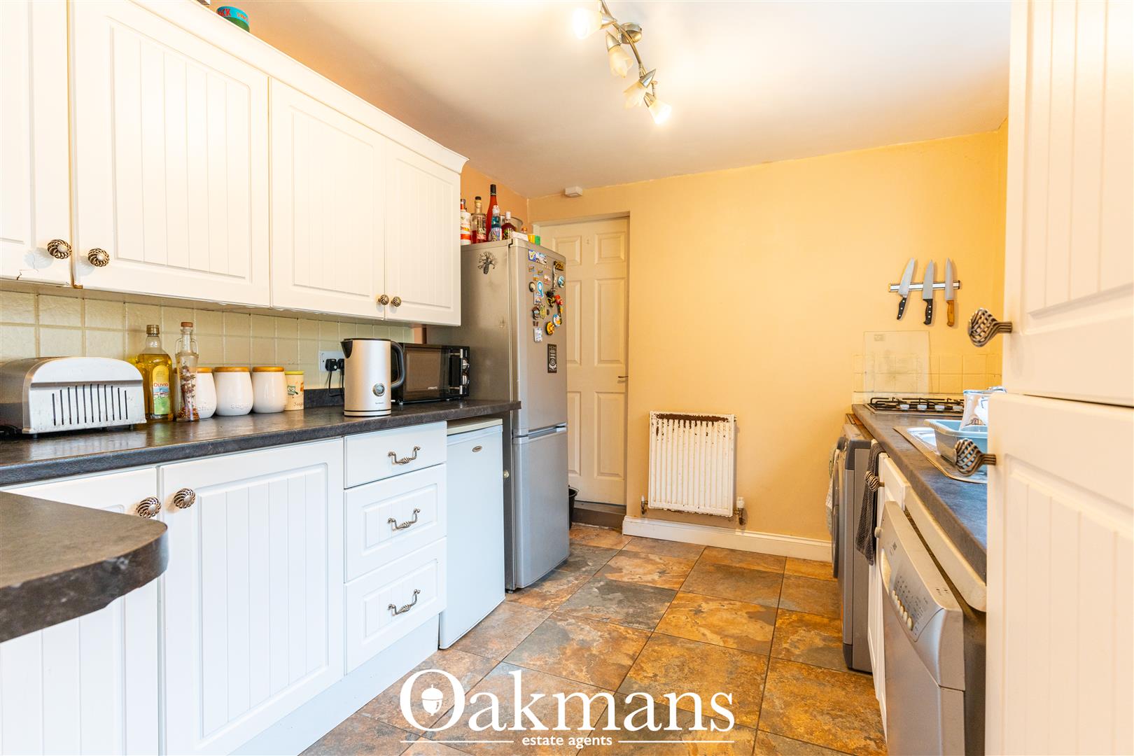 Farm Road, Oldbury, B68