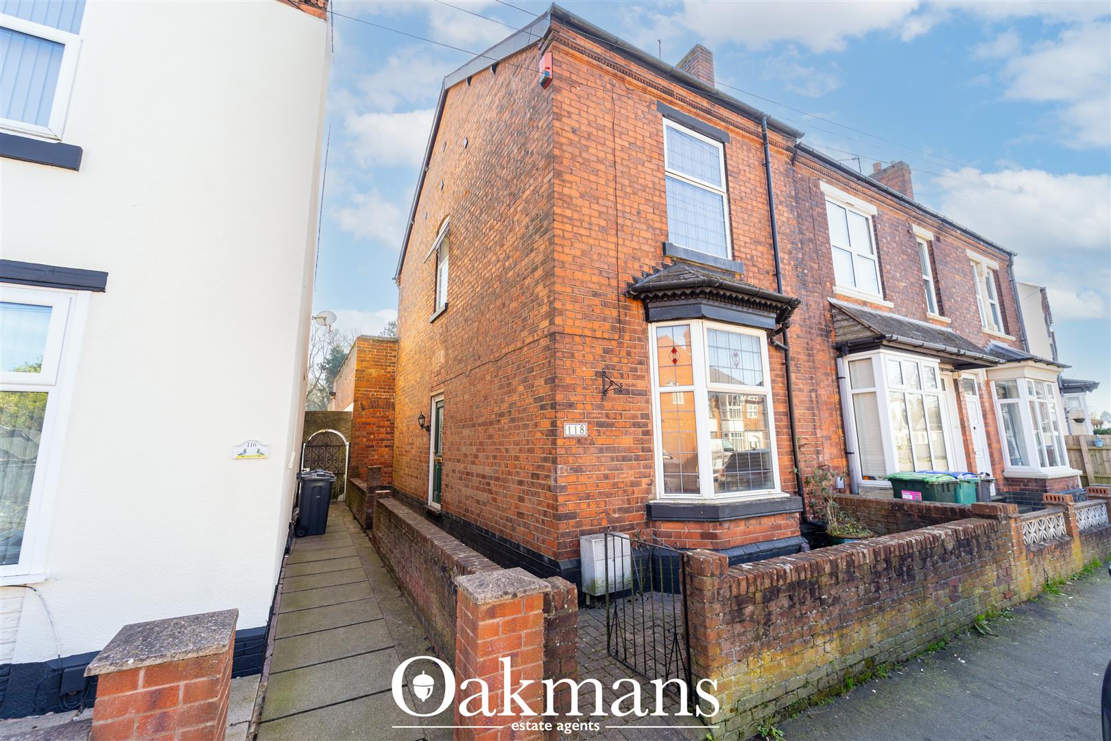 Farm Road, Oldbury, B68