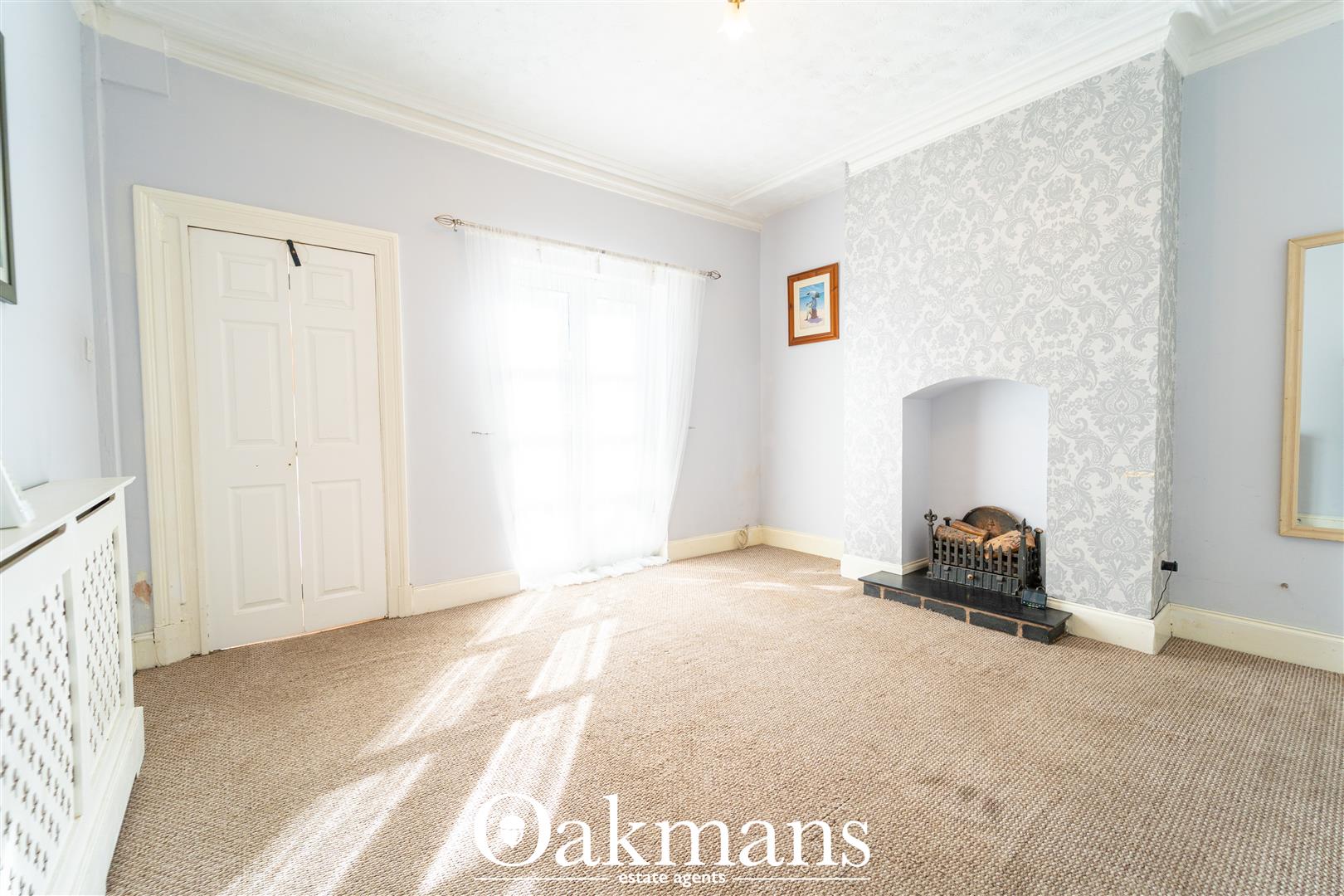 Farm Road, Oldbury, B68