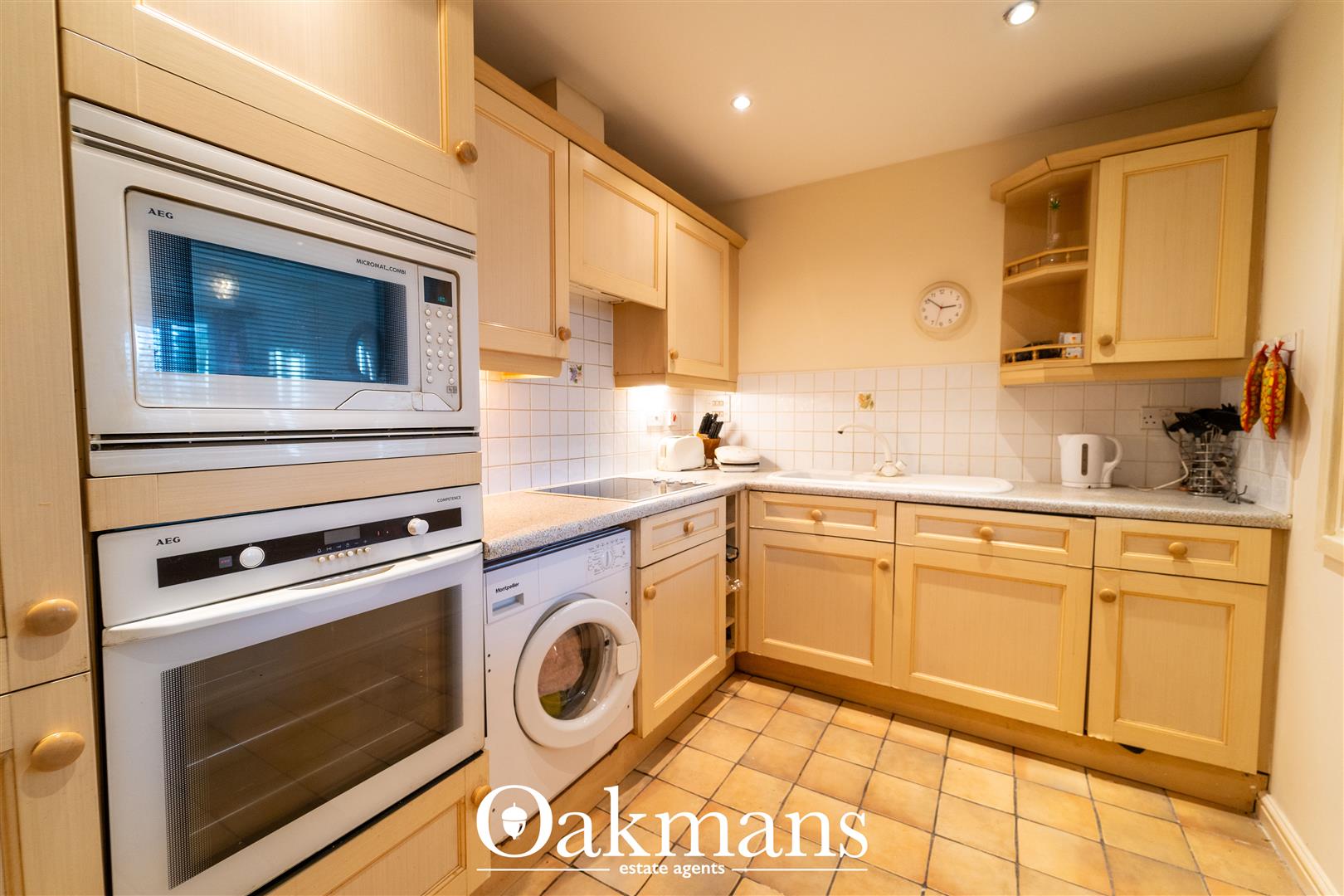 Meadow Court, Birmingham, B17