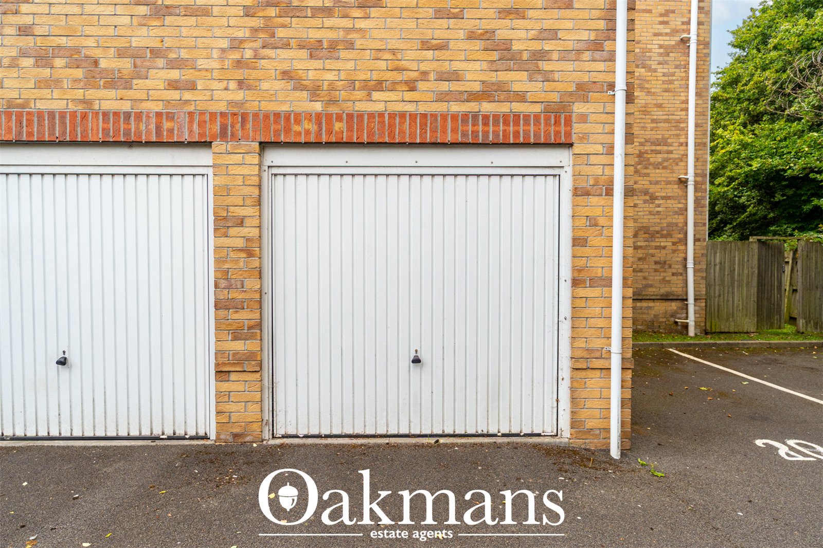 Waterside Court, Oldbury, B69