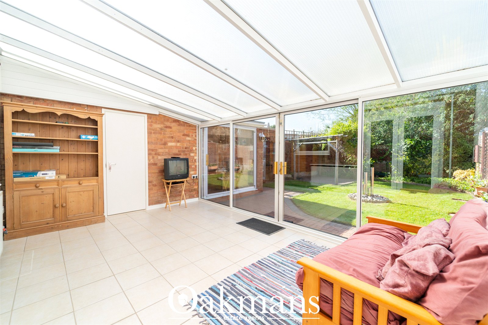 Larchmere Drive, Bromsgrove, B61