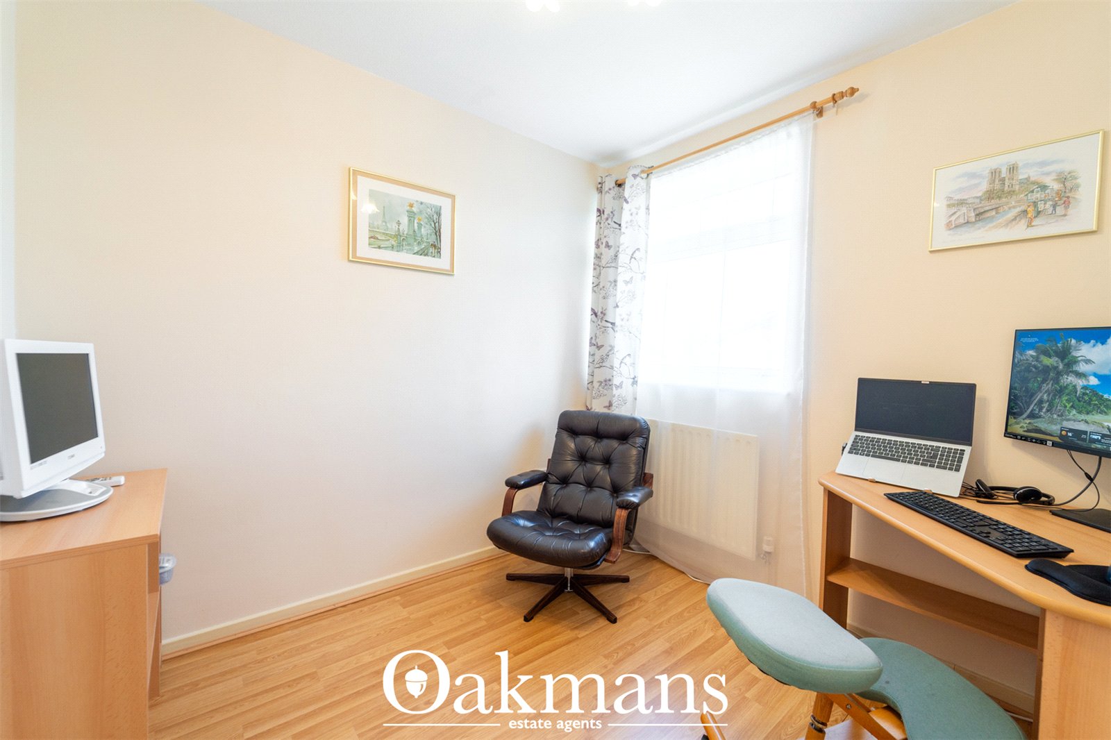 Larchmere Drive, Bromsgrove, B61