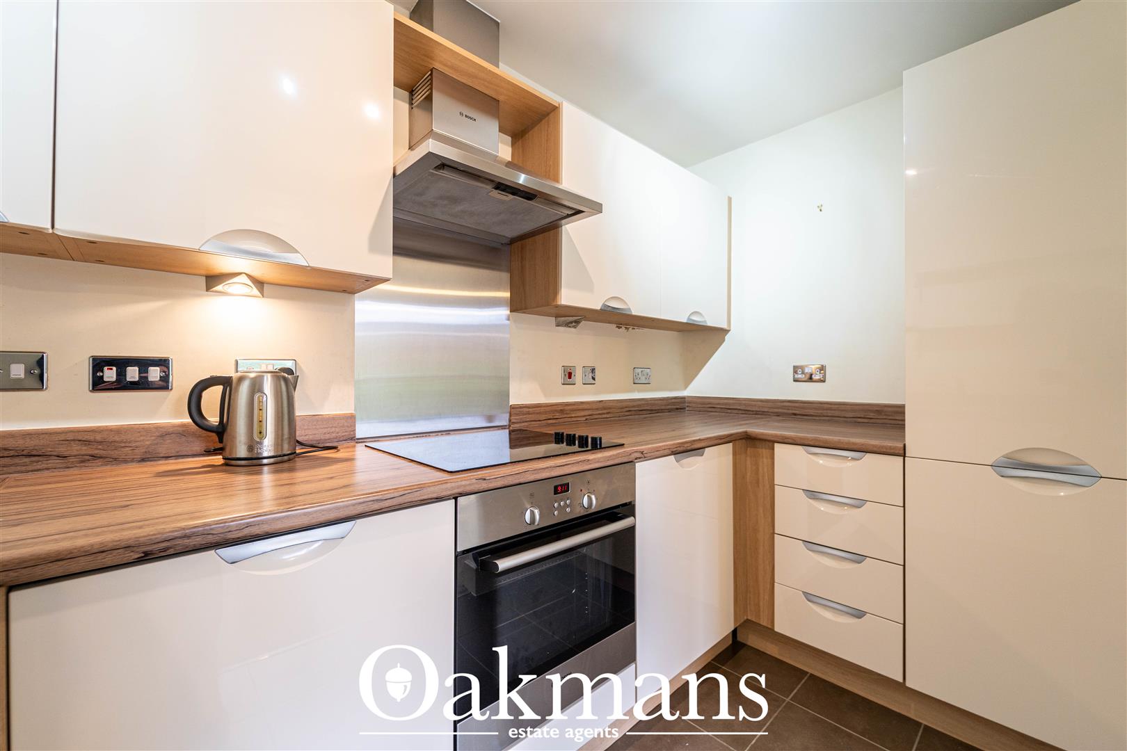 Langley Walk, Birmingham, B15