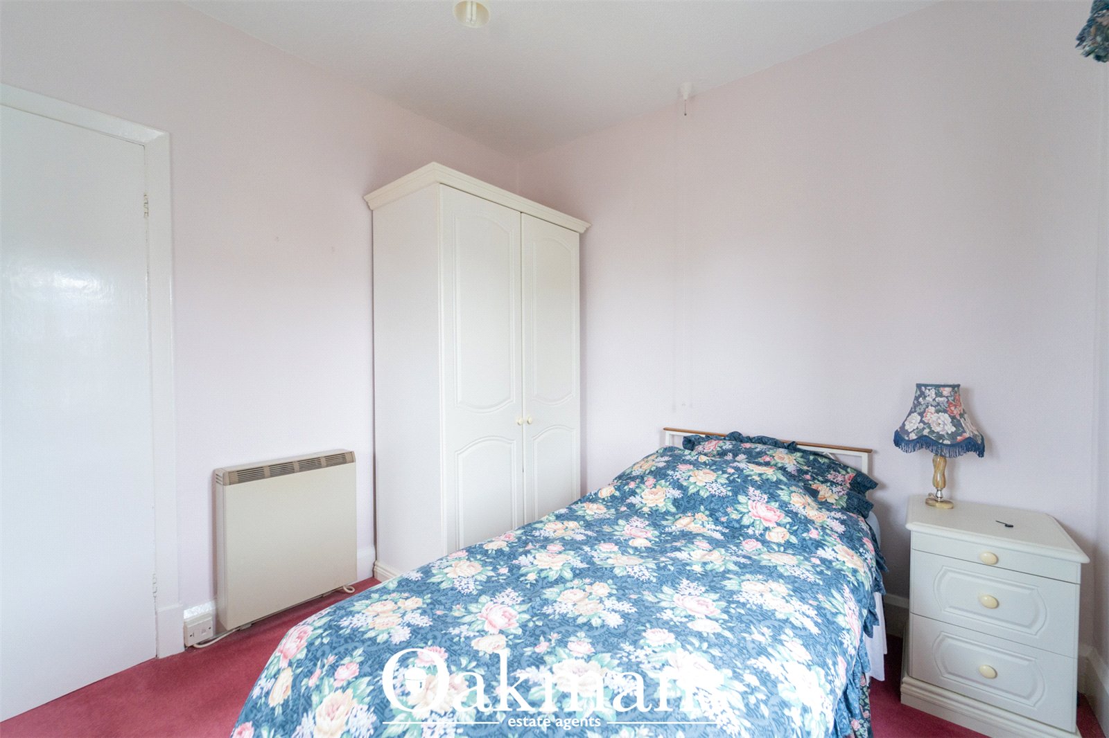 Warley Croft, Oldbury, B68