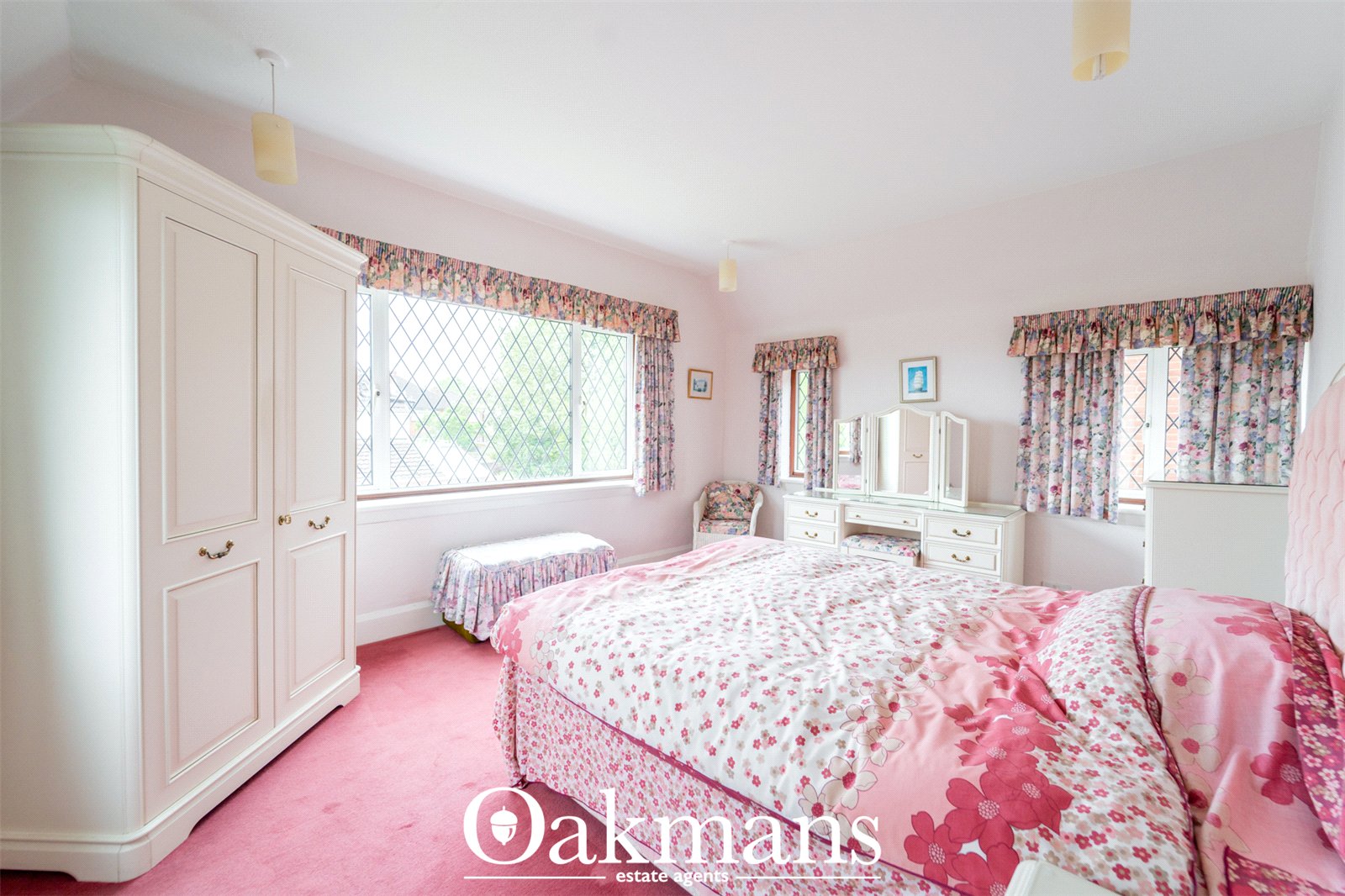 Warley Croft, Oldbury, B68