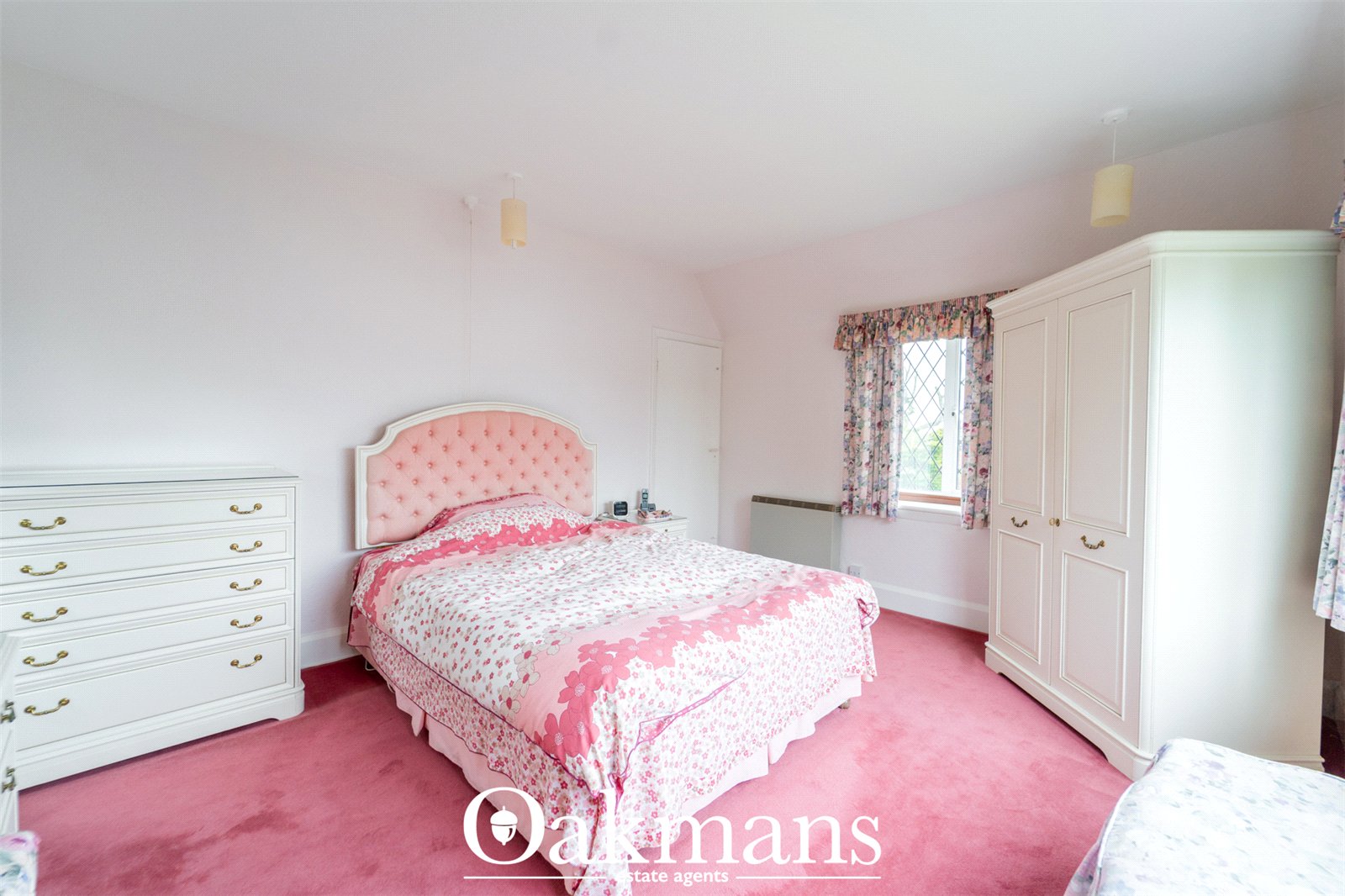 Warley Croft, Oldbury, B68