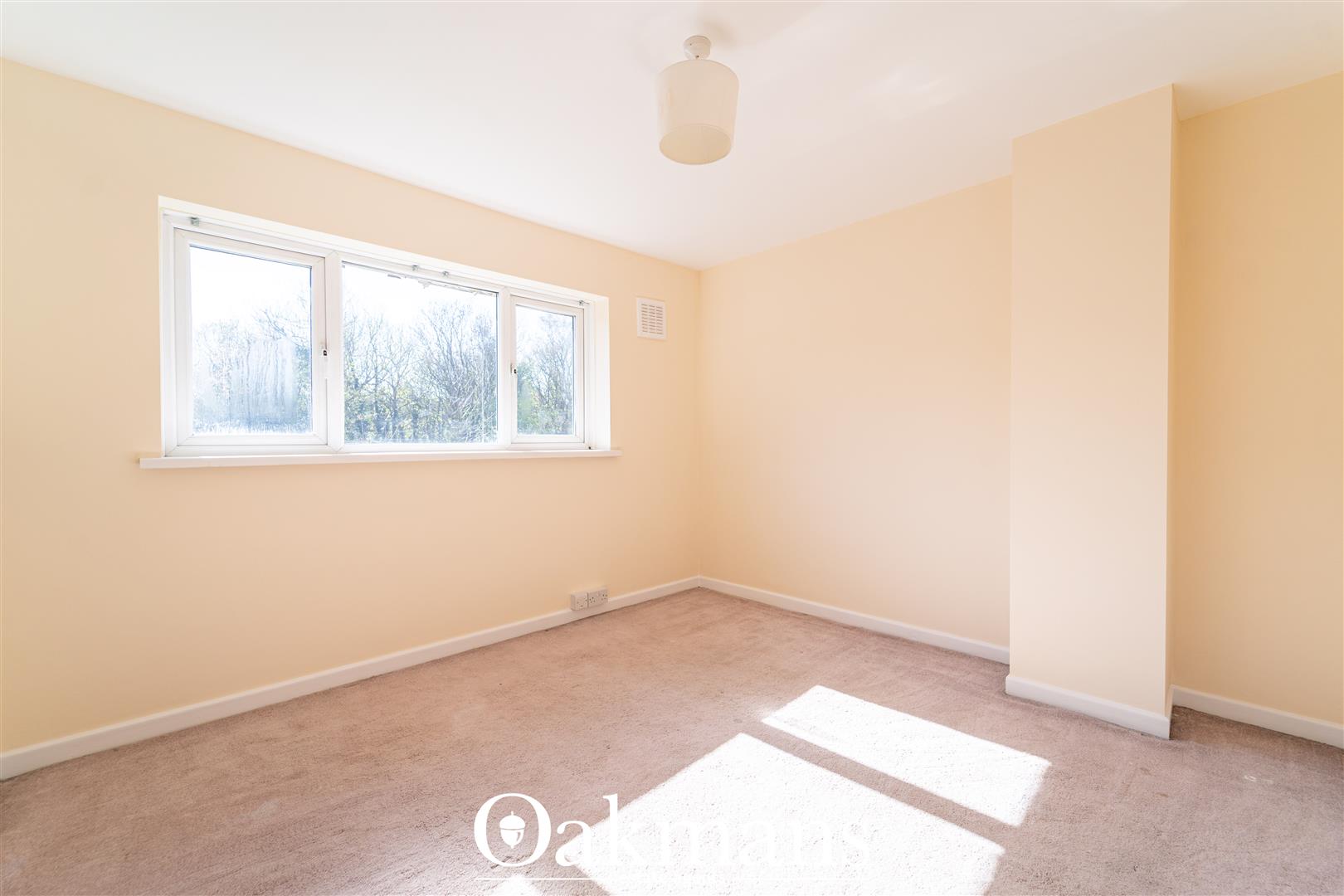 Howley Grange Road, Halesowen, B62