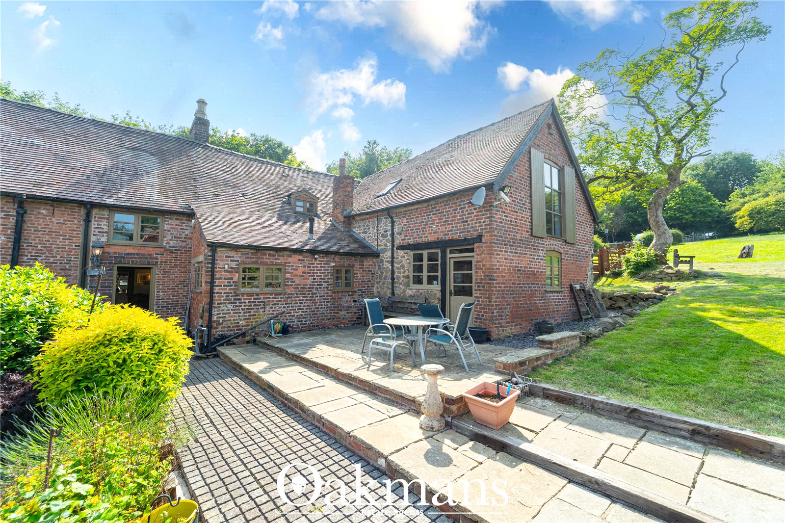 Portway Hill, Rowley Regis, B65