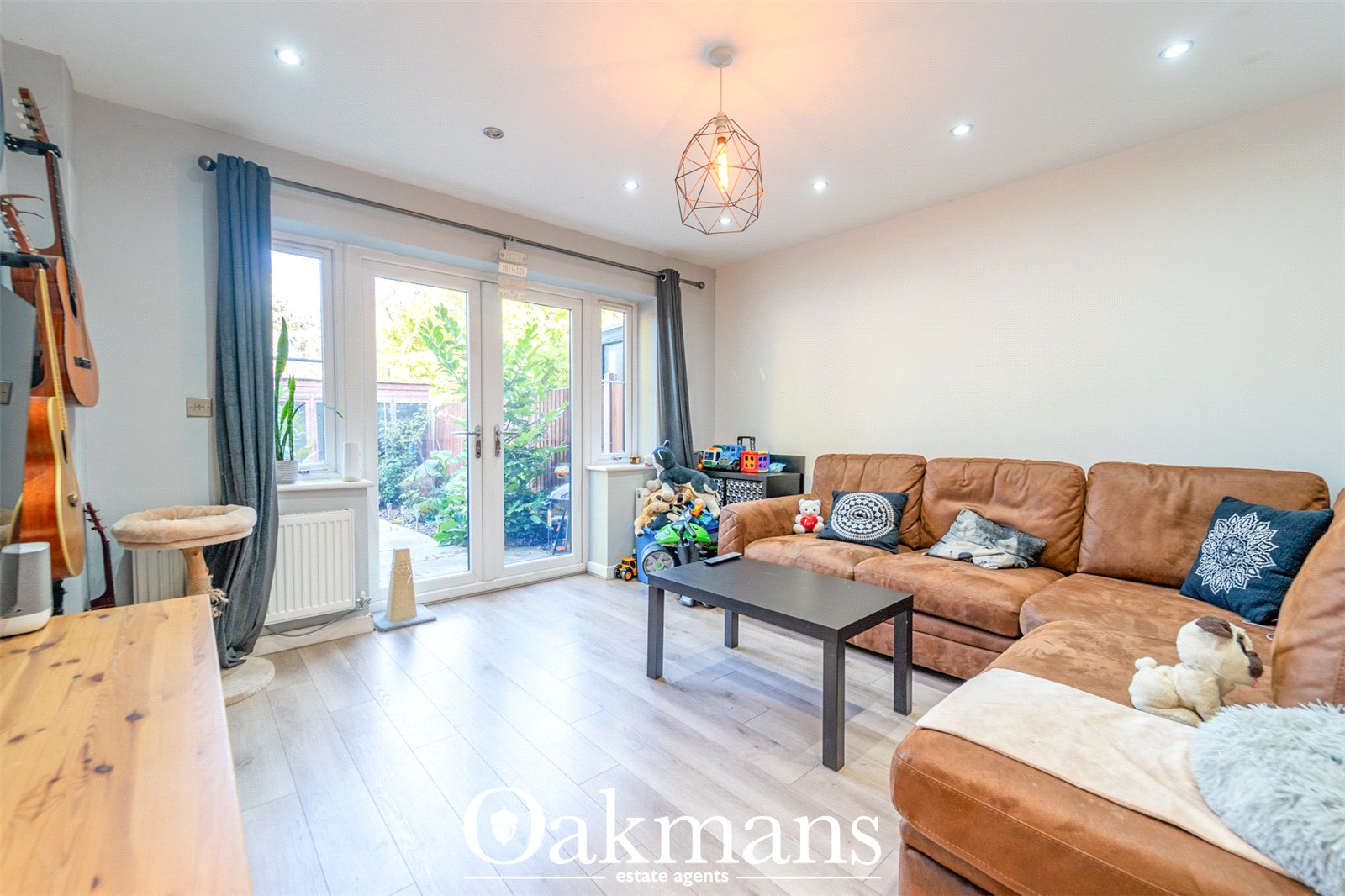 King Edward Close, Oldbury, B68