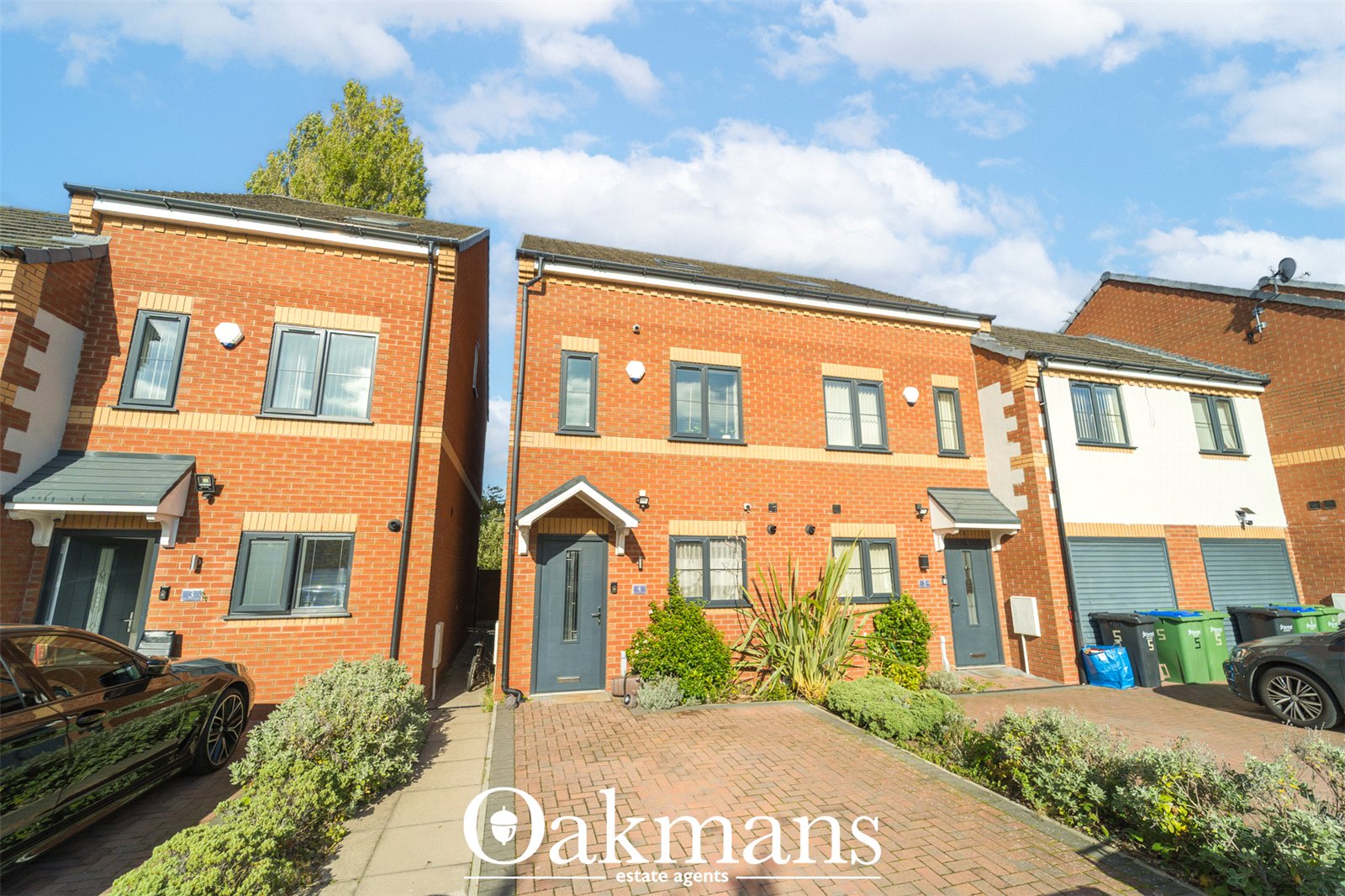 King Edward Close, Oldbury, B68