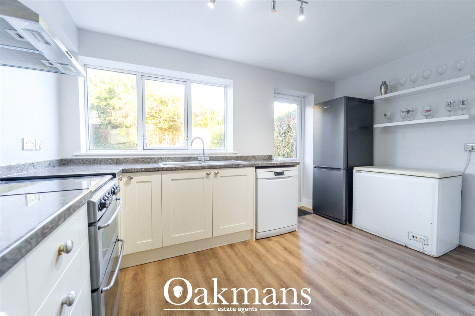 Chestnut Road, Oldbury, B68