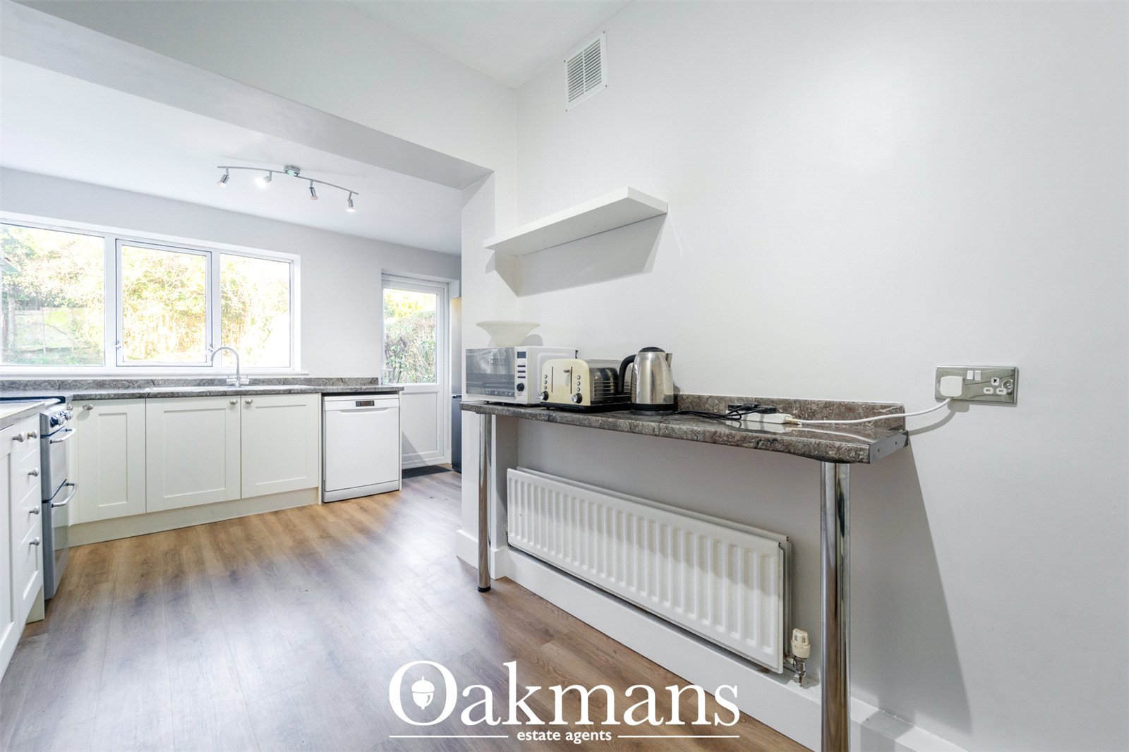Chestnut Road, Oldbury, B68