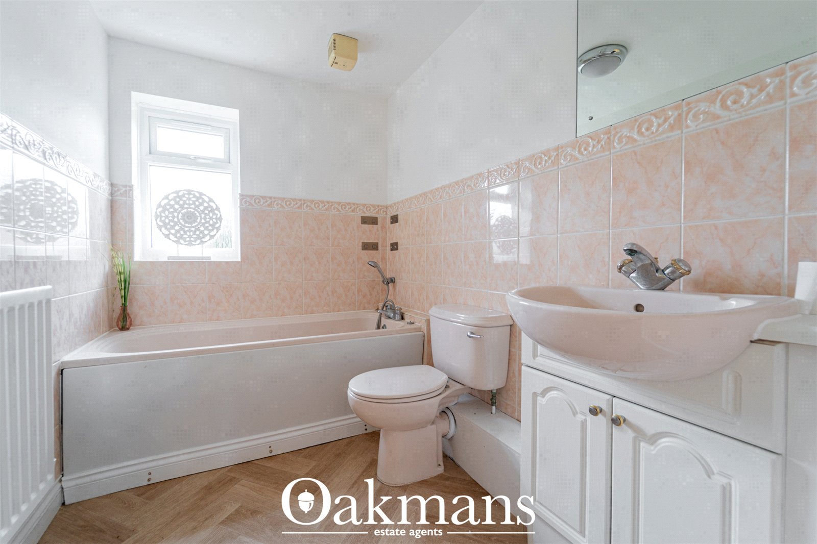 Sandown Drive, Bromsgrove, B61