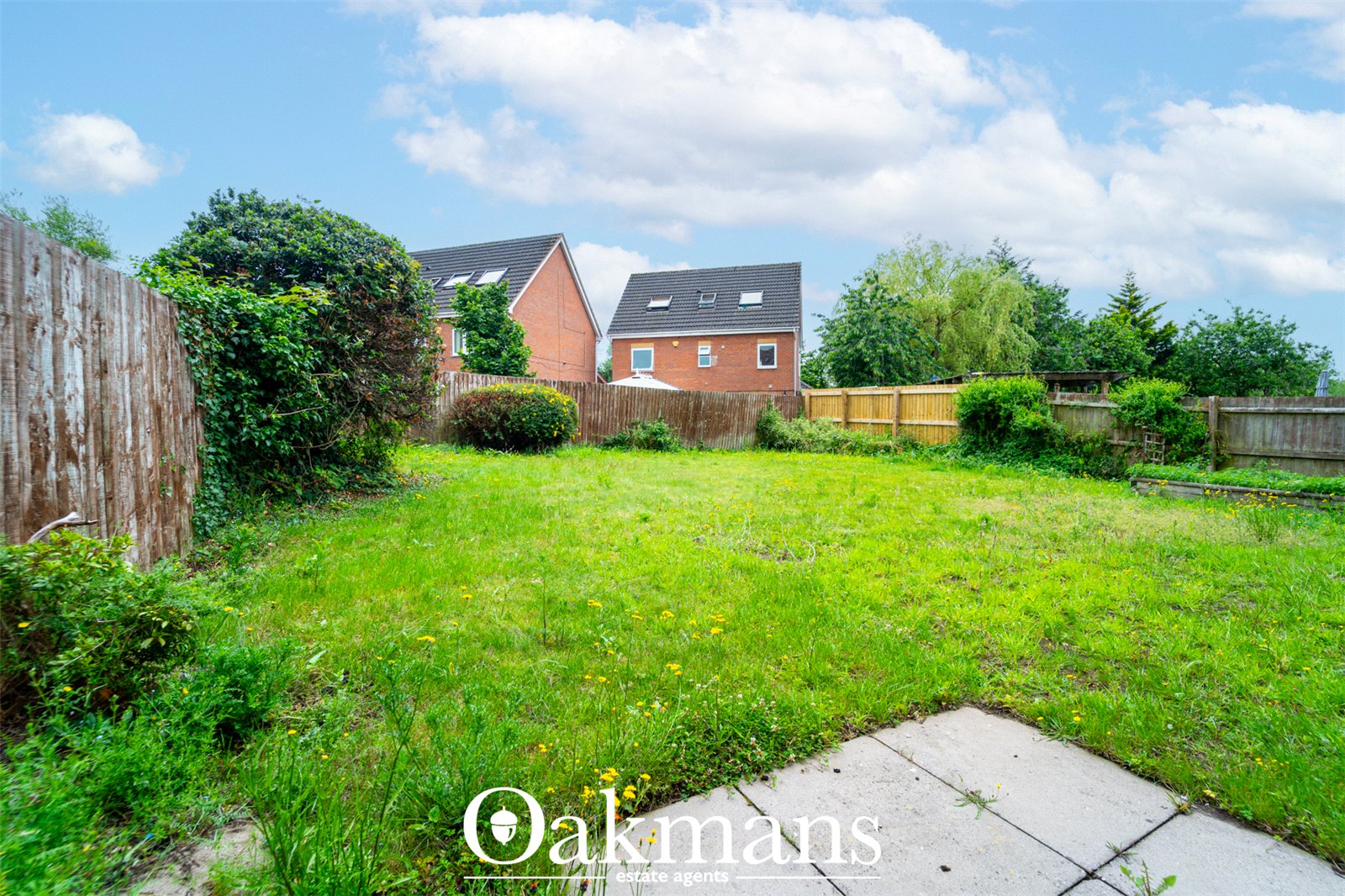 Sandown Drive, Bromsgrove, B61