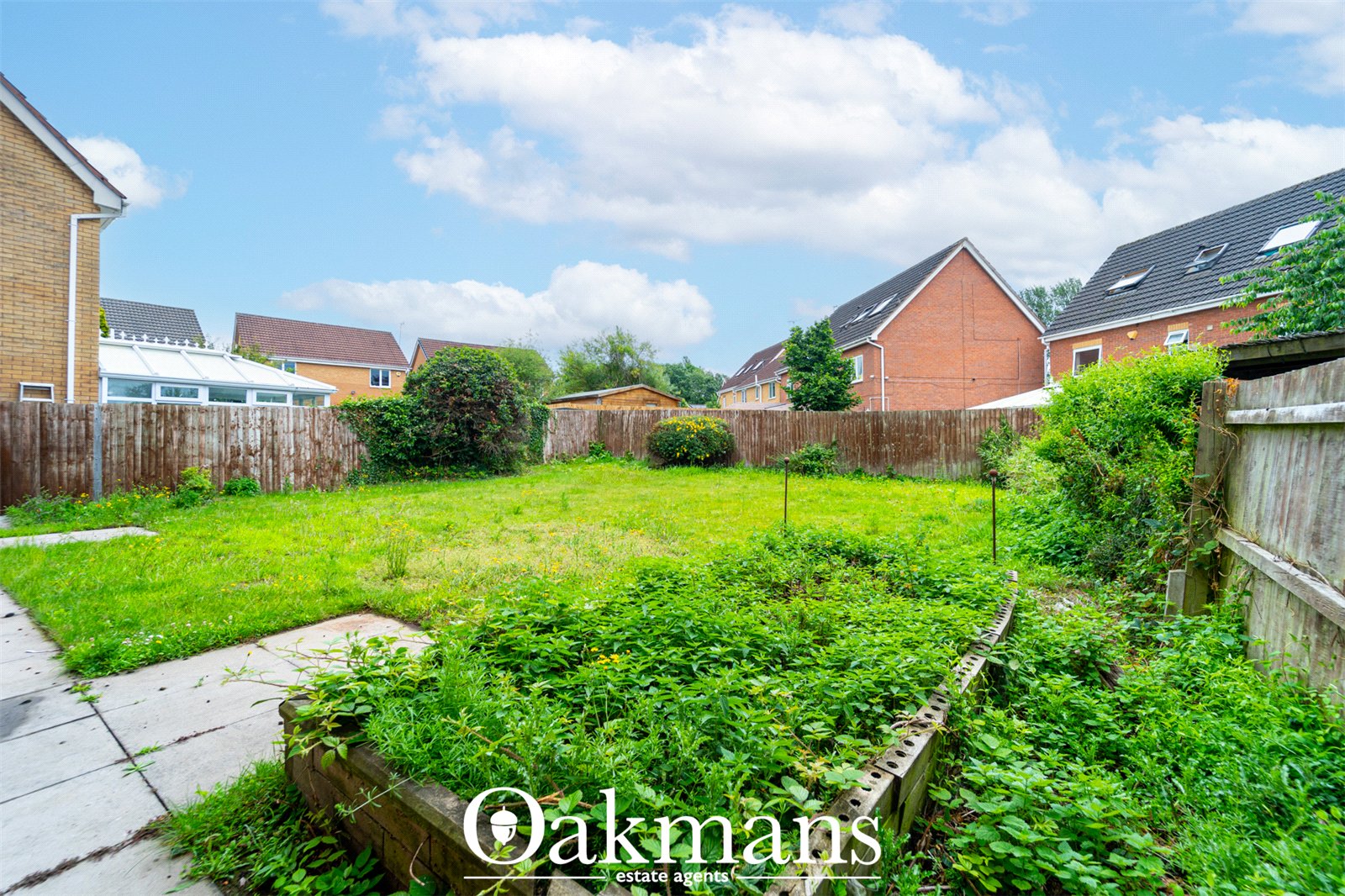 Sandown Drive, Bromsgrove, B61